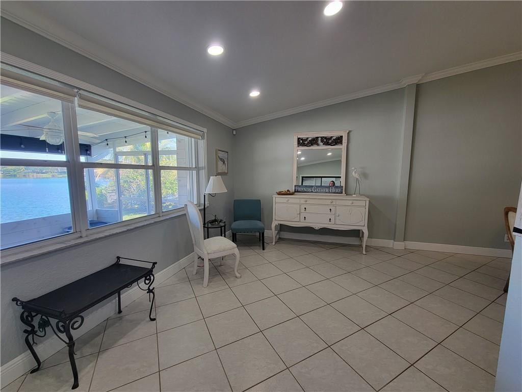 FLAMINGO GARDENS-LIVE OAK SEC - Residential Lease