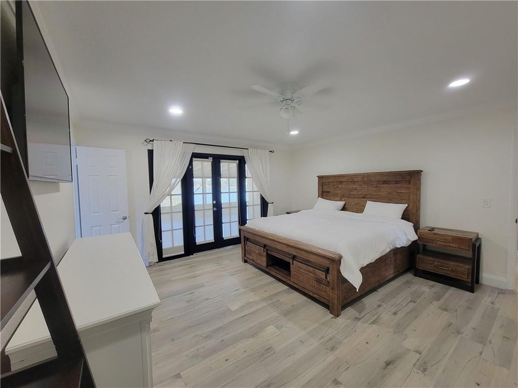 FLAMINGO GARDENS-LIVE OAK SEC - Residential Lease
