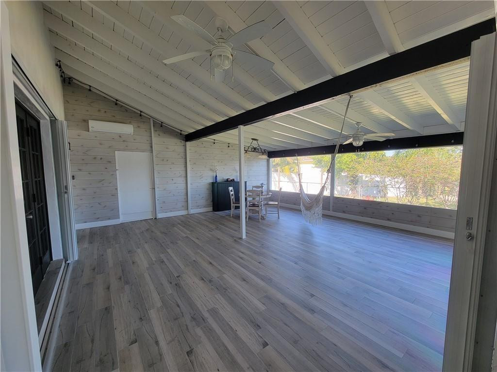 FLAMINGO GARDENS-LIVE OAK SEC - Residential Lease