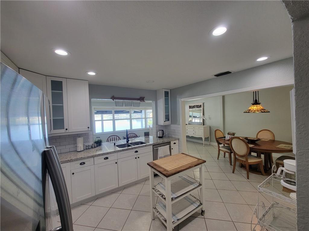 FLAMINGO GARDENS-LIVE OAK SEC - Residential Lease