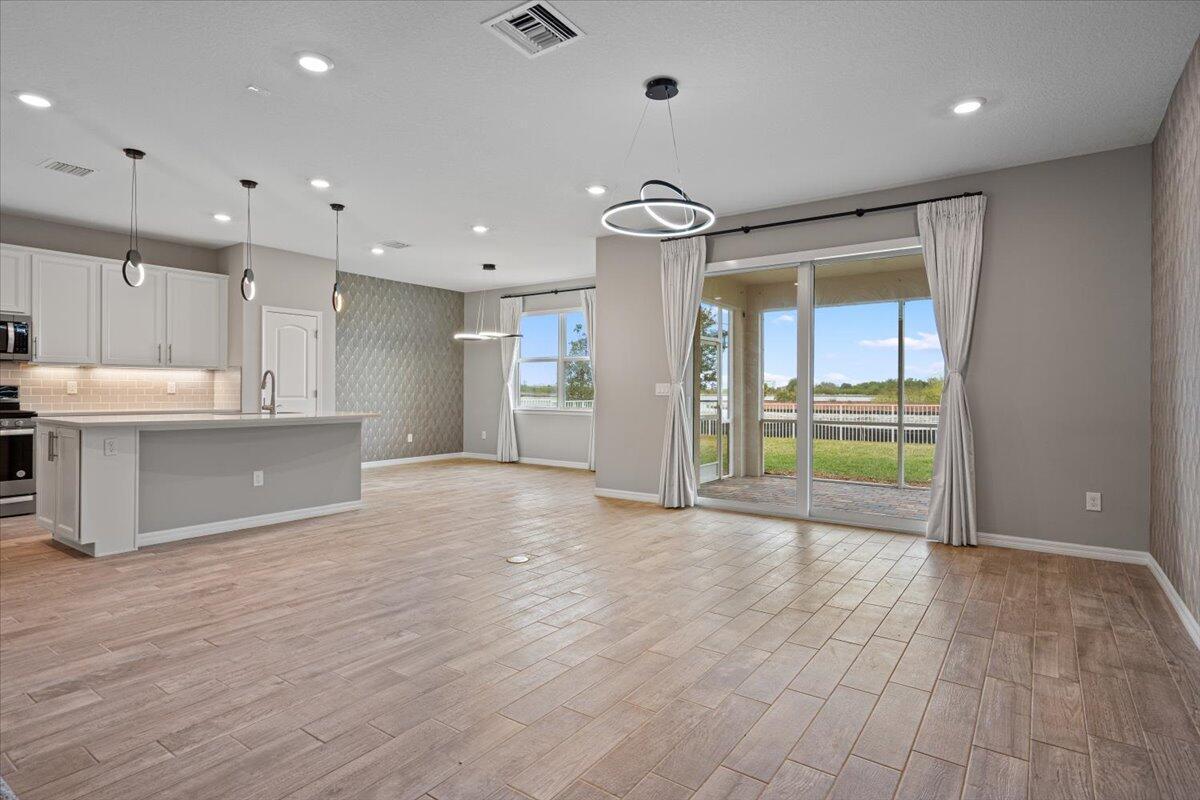 PULTE AT TRADITION PHASE 1 - Residential Lease