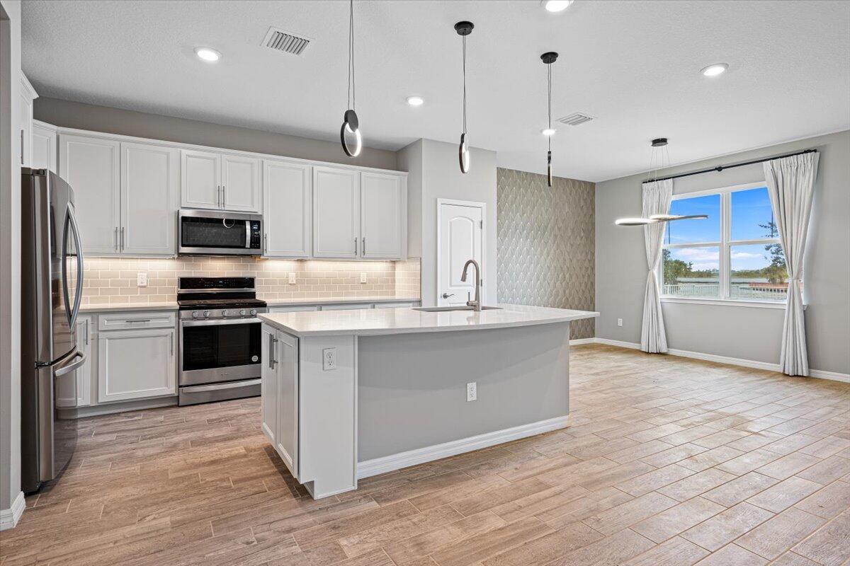 PULTE AT TRADITION PHASE 1 - Residential Lease