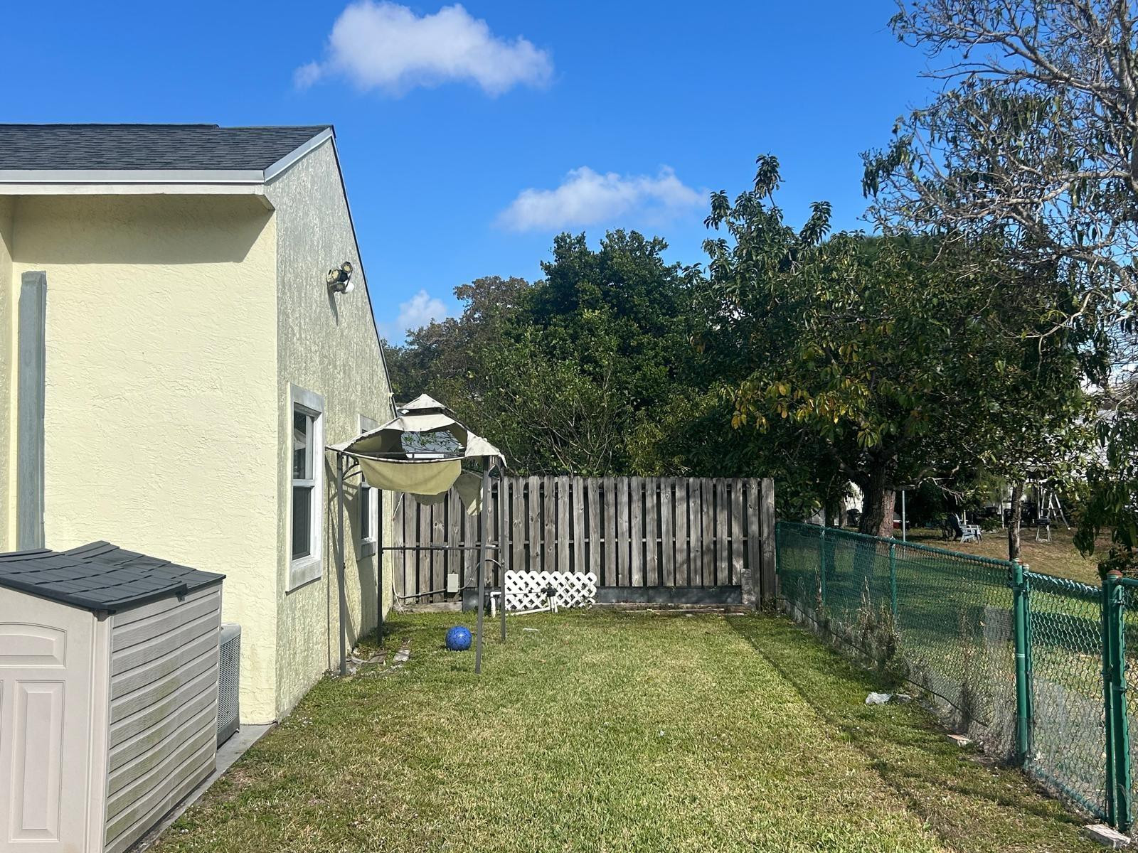 Cinnamon Place 1 121-26 B - Residential