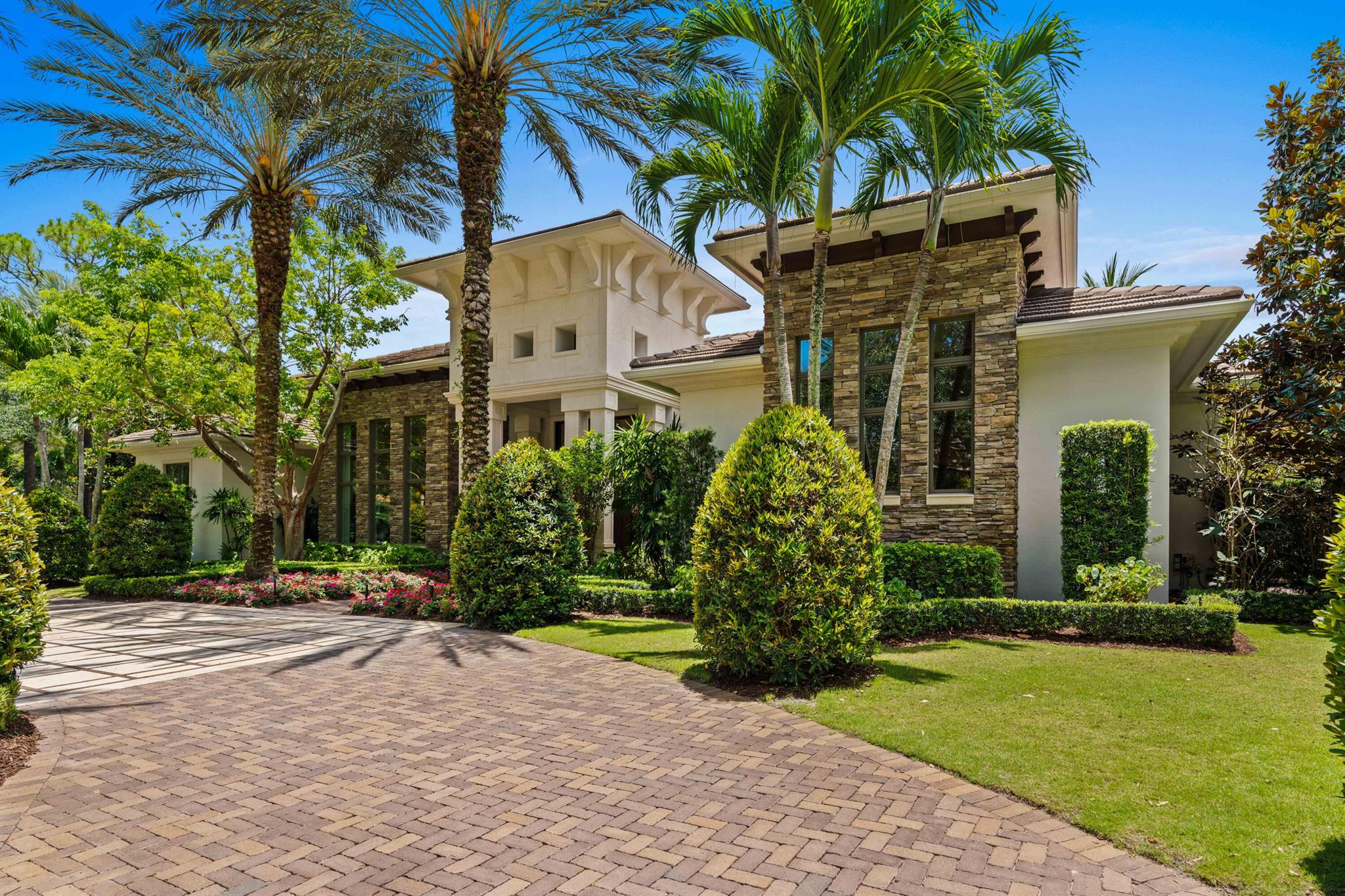 OLD PALM 3 - Residential
