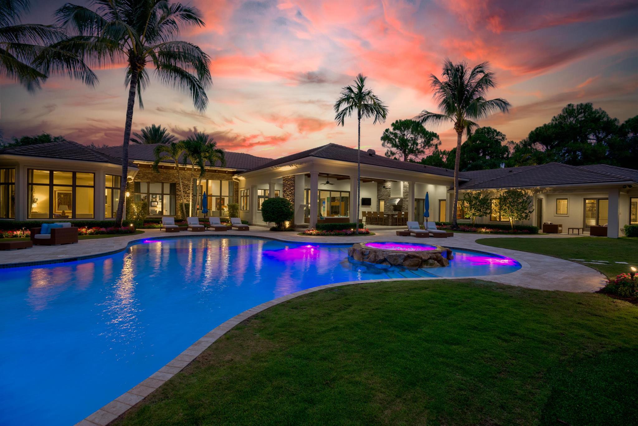OLD PALM 3 - Residential