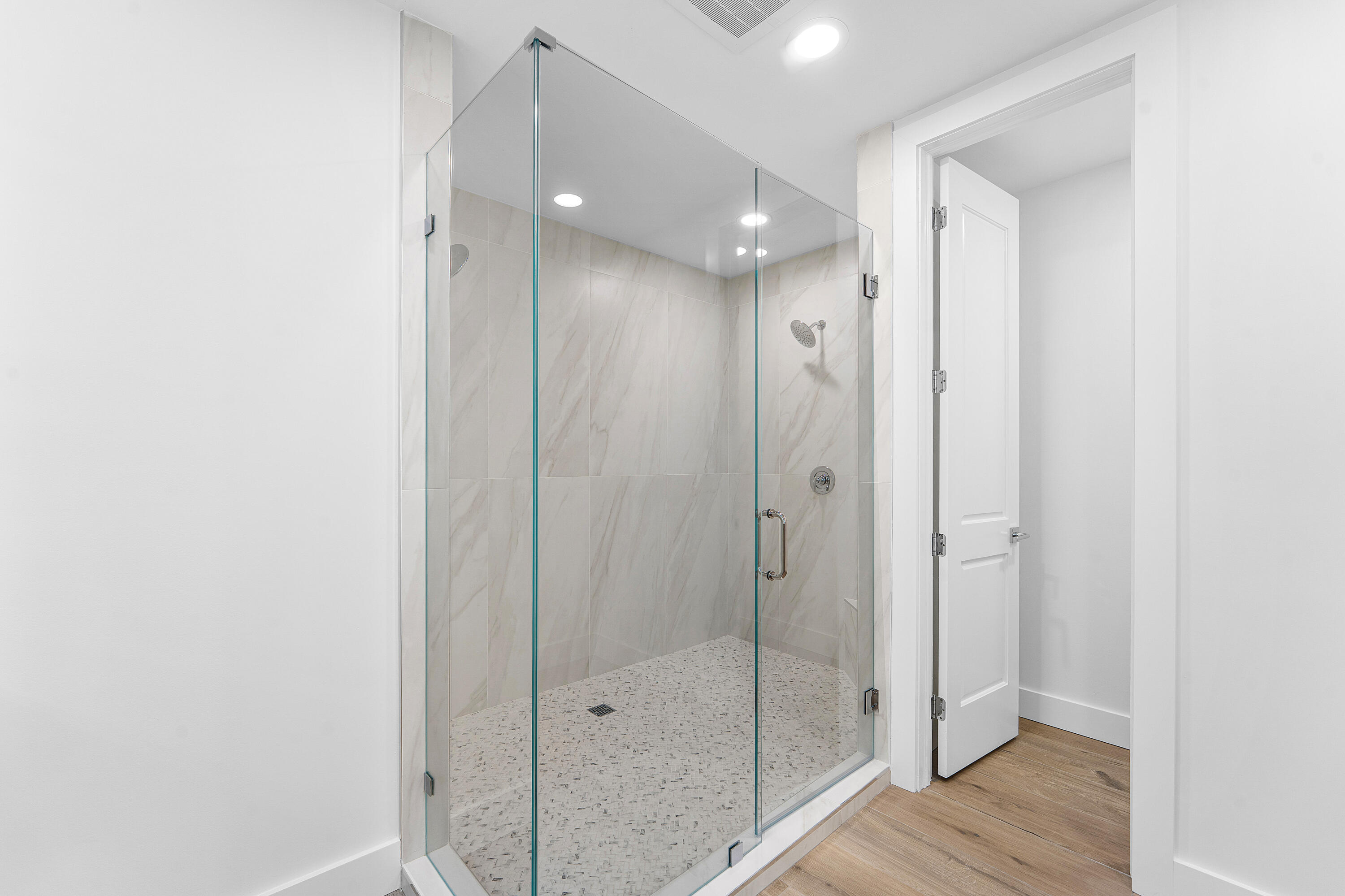 HAVN RESIDENCES & YACHT CLUB CONDO - Residential
