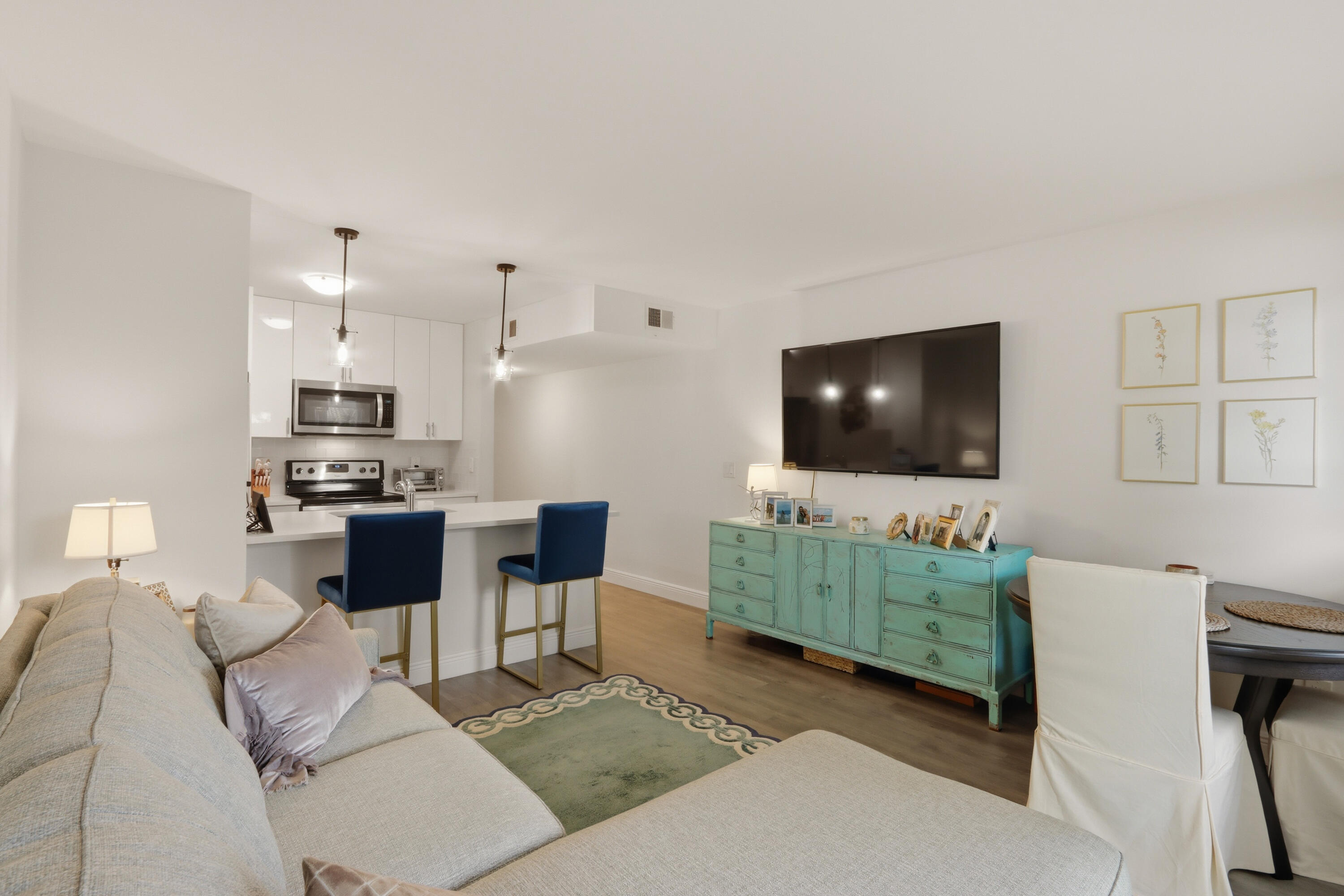 CYPRESS POINT CONDO - Residential
