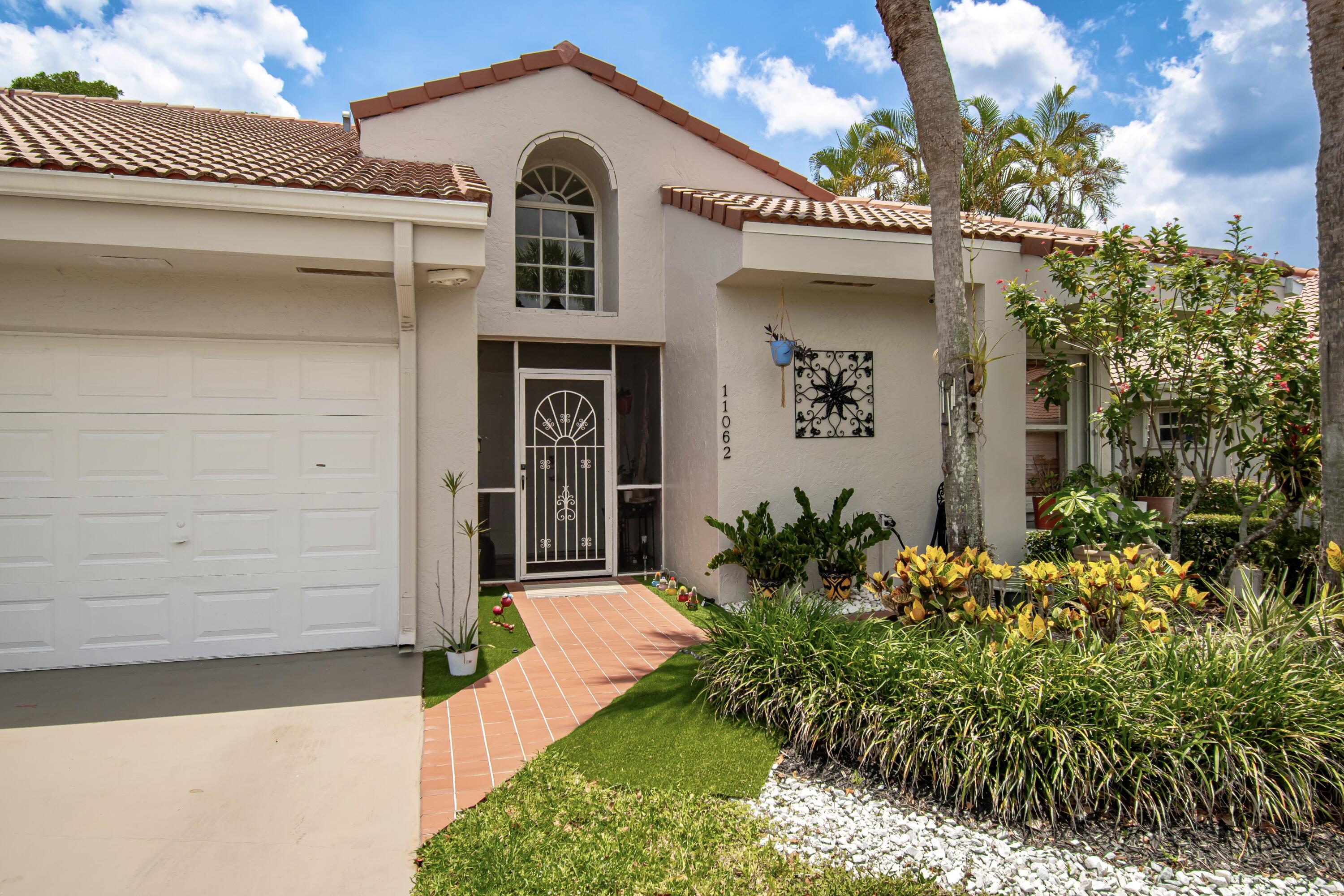 SWEETWATER SEC 4 - Residential