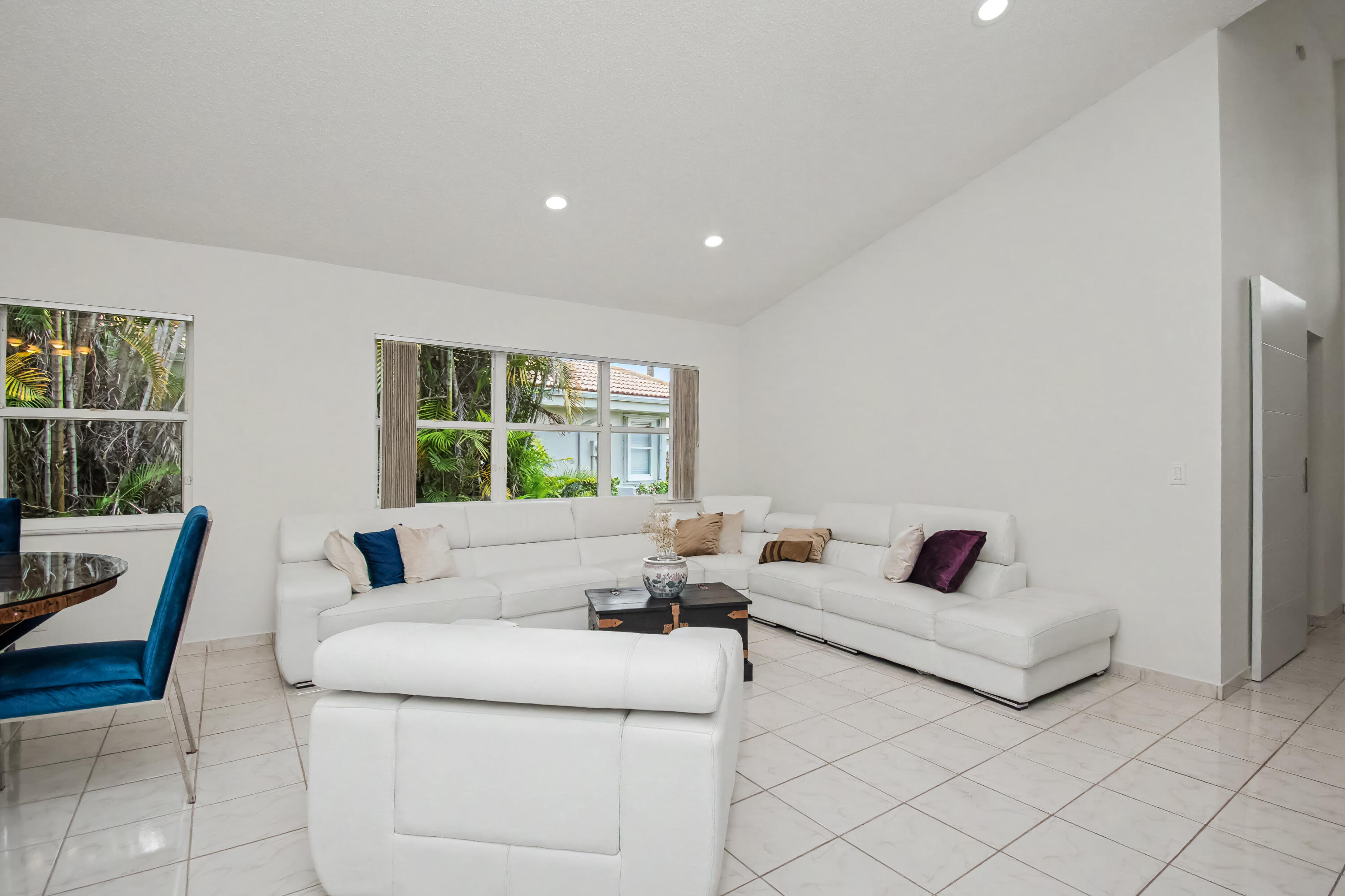 SWEETWATER SEC 4 - Residential