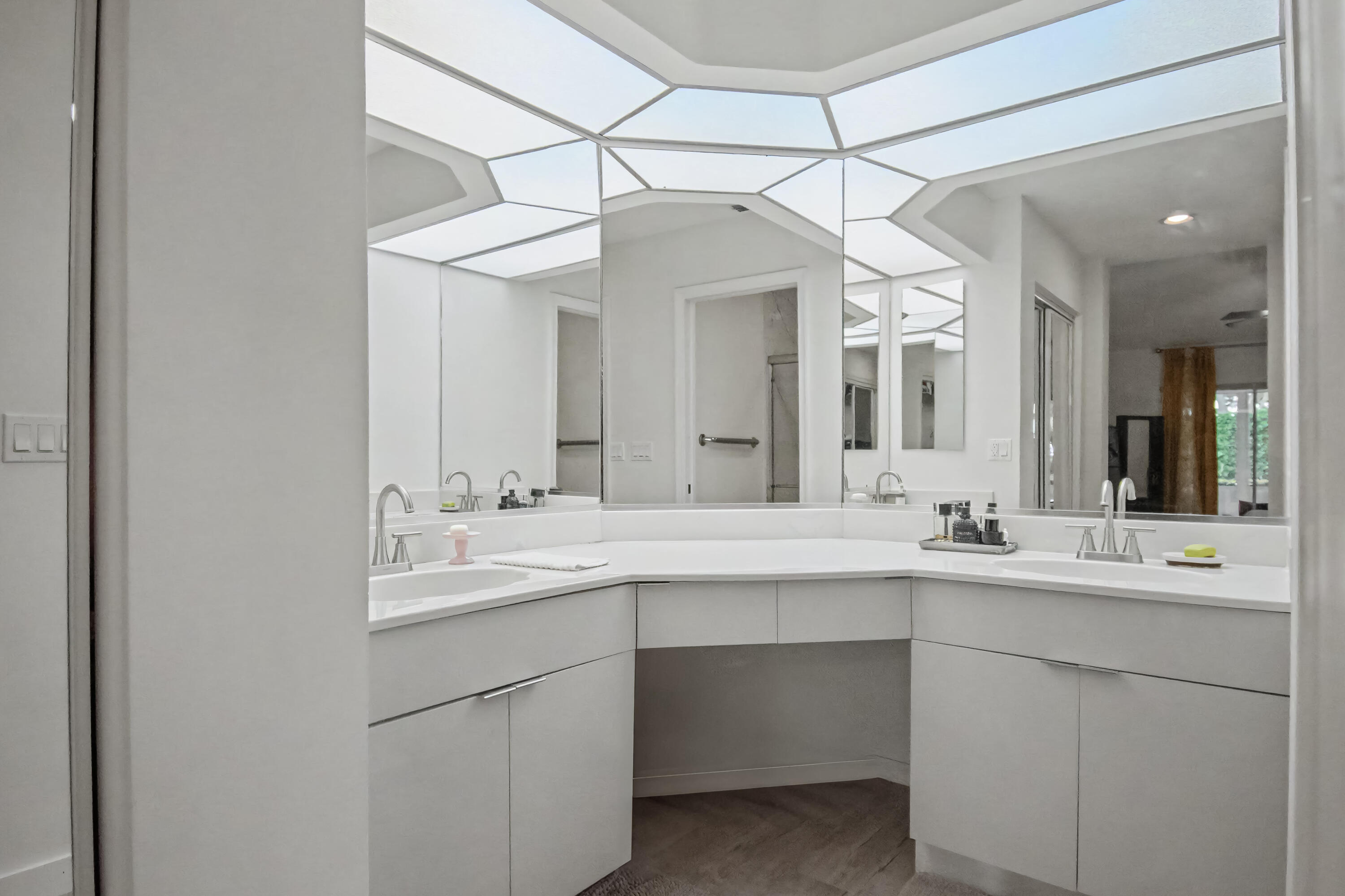 SWEETWATER SEC 4 - Residential