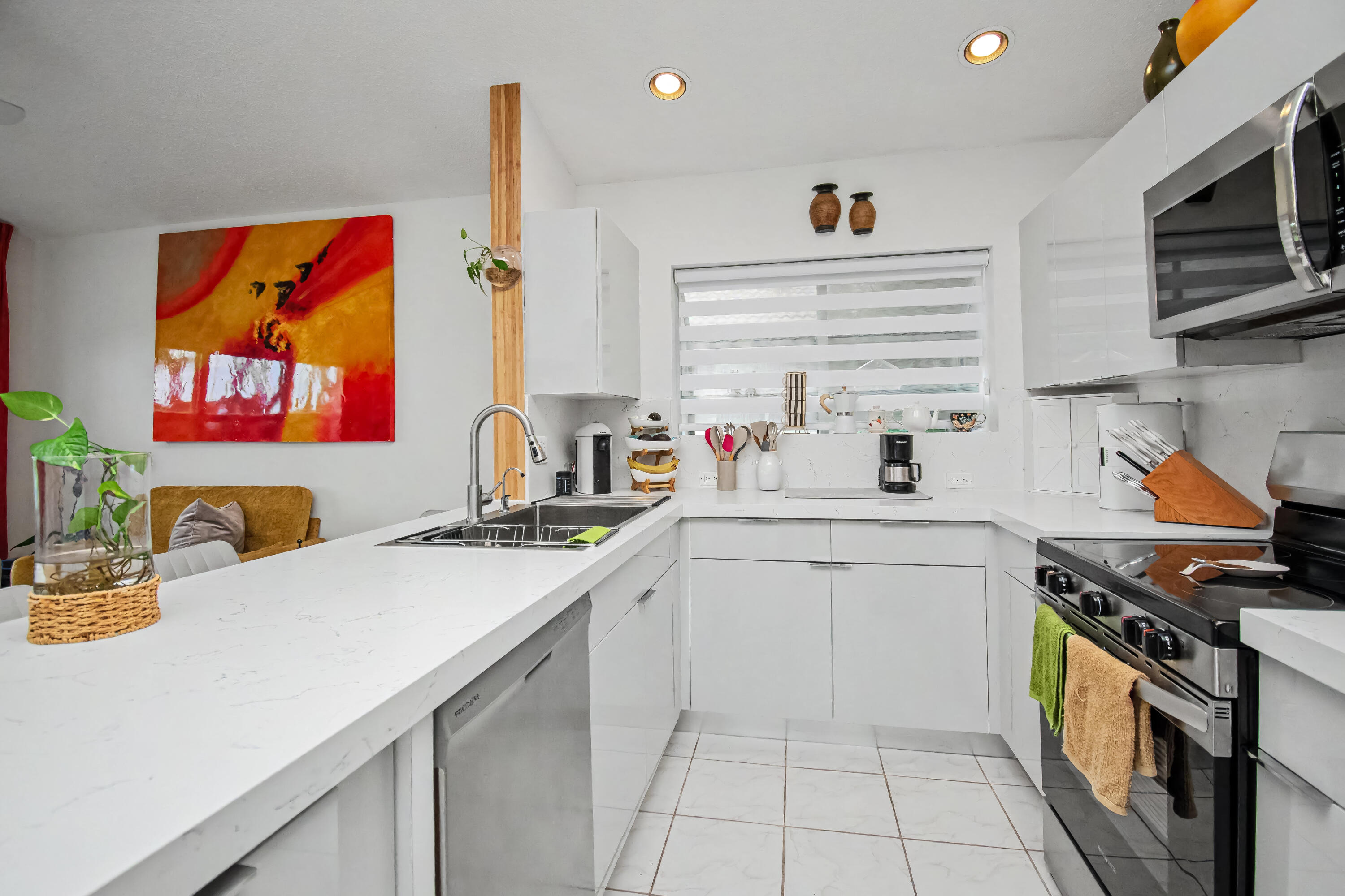 SWEETWATER SEC 4 - Residential