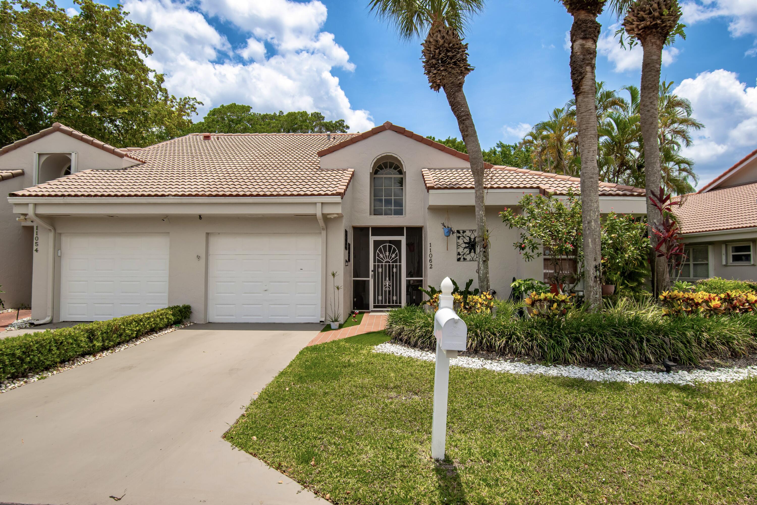 Beautiful updated corner unit 2 br 2 bath.+55 community. Excellent location, close to all. Low HOA. Privat backyard. HOA approval