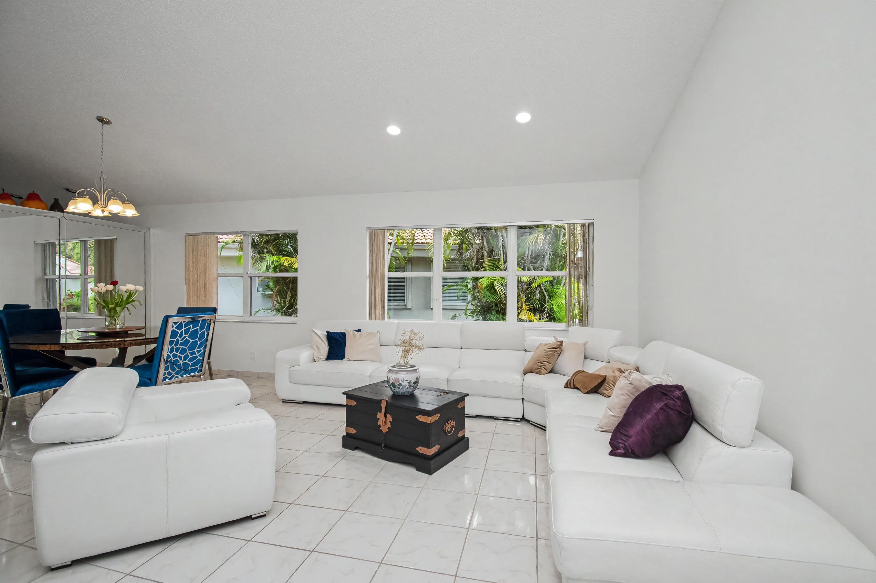 SWEETWATER SEC 4 - Residential