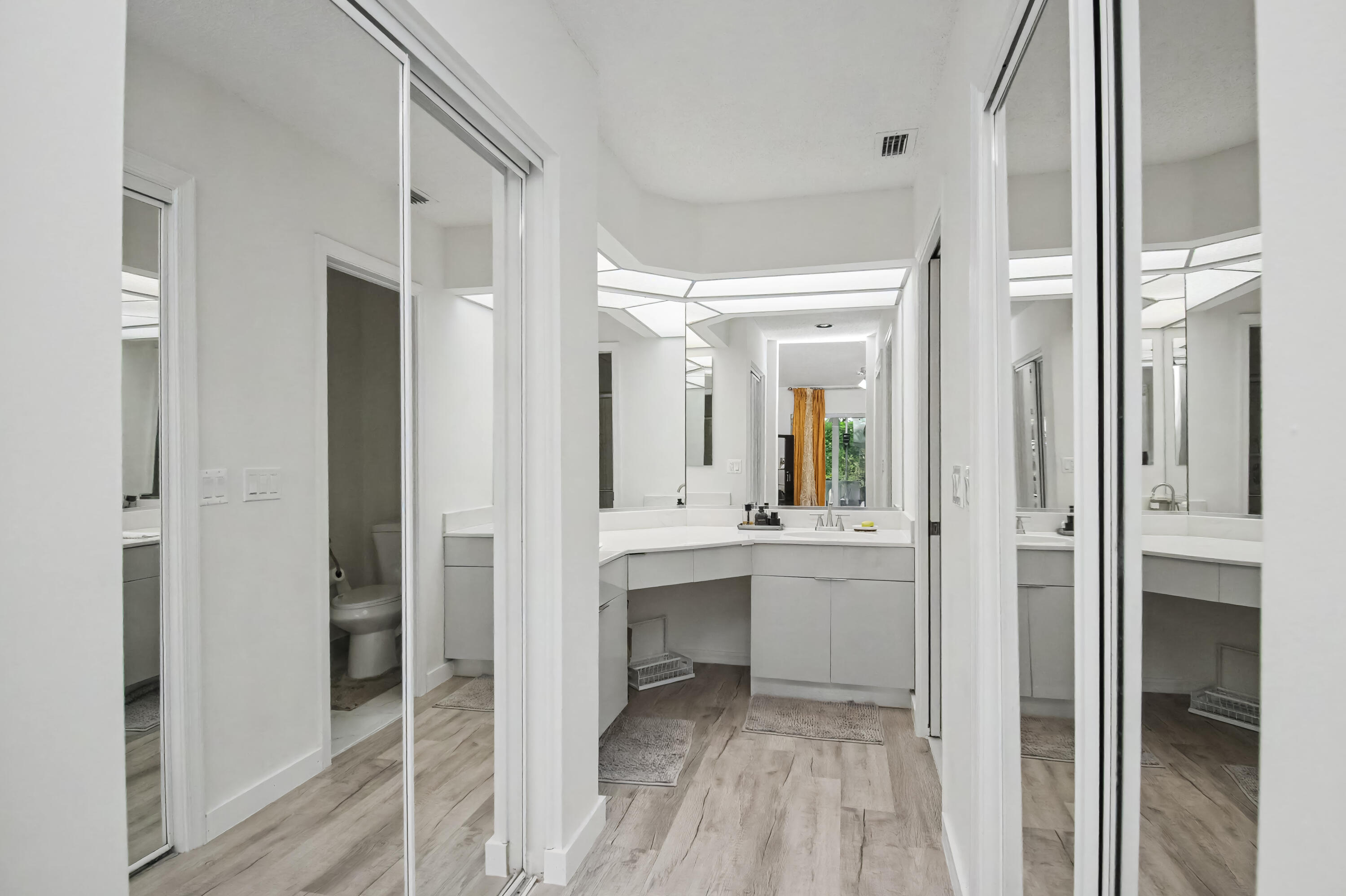 SWEETWATER SEC 4 - Residential