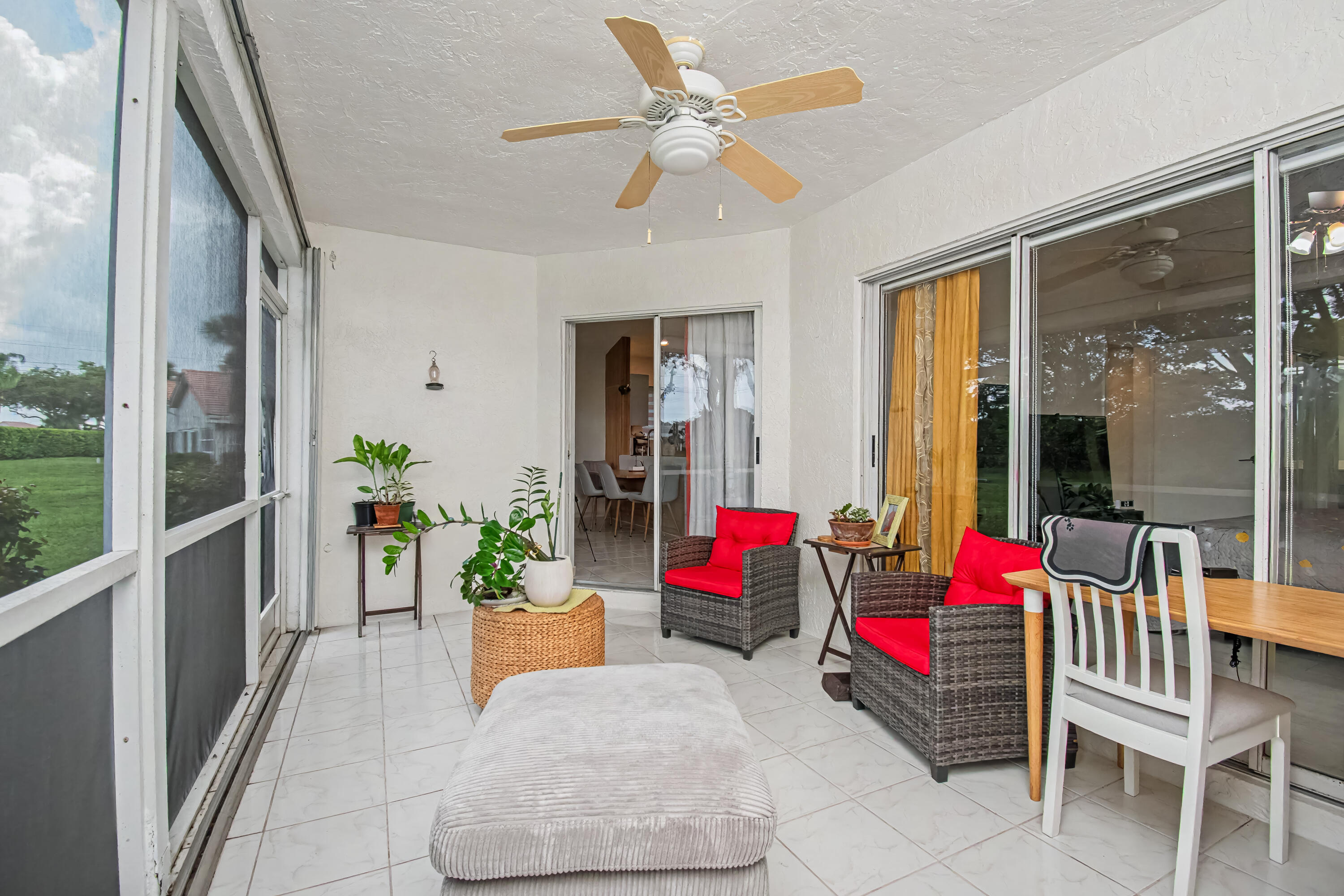 SWEETWATER SEC 4 - Residential