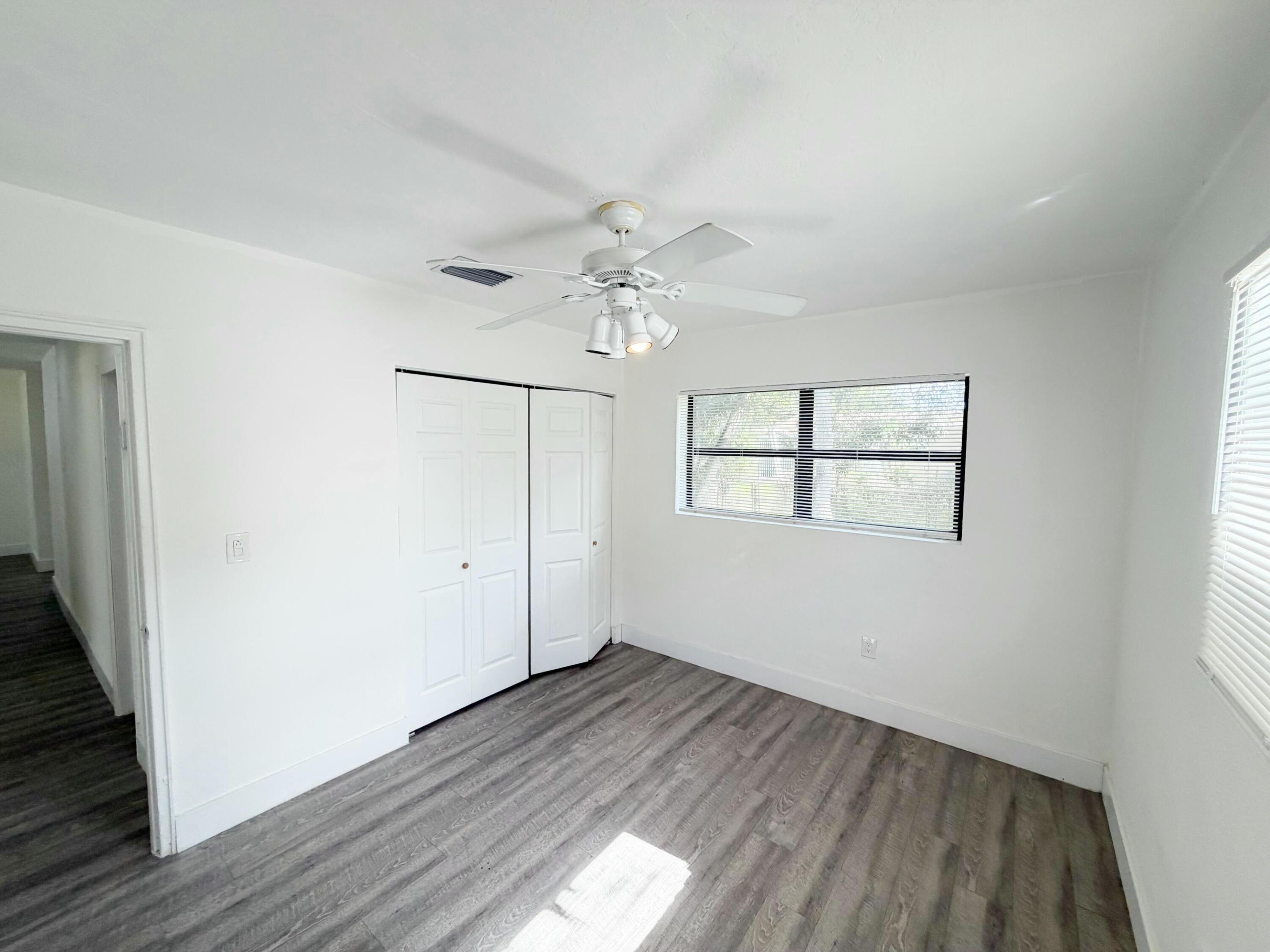 TAYLOR MANOR - Residential Lease