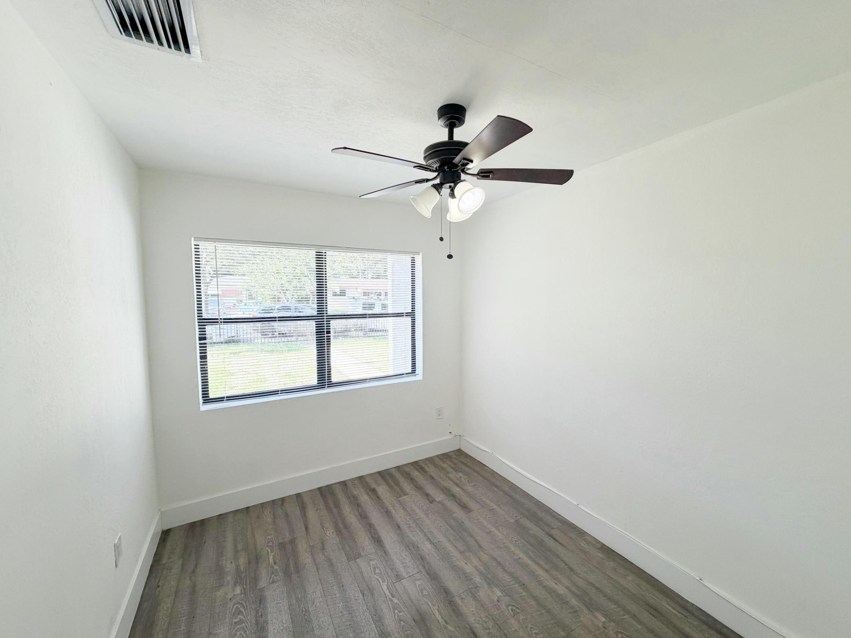 TAYLOR MANOR - Residential Lease