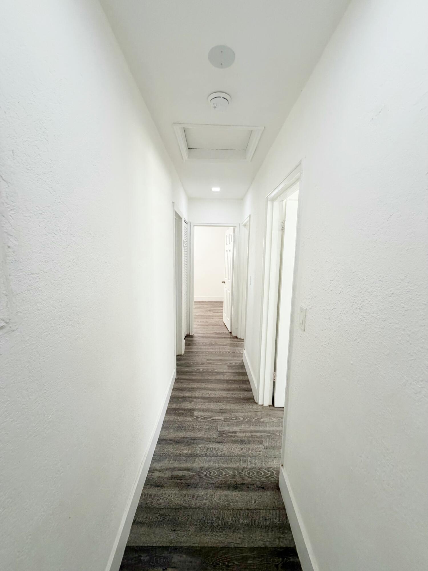 TAYLOR MANOR - Residential Lease