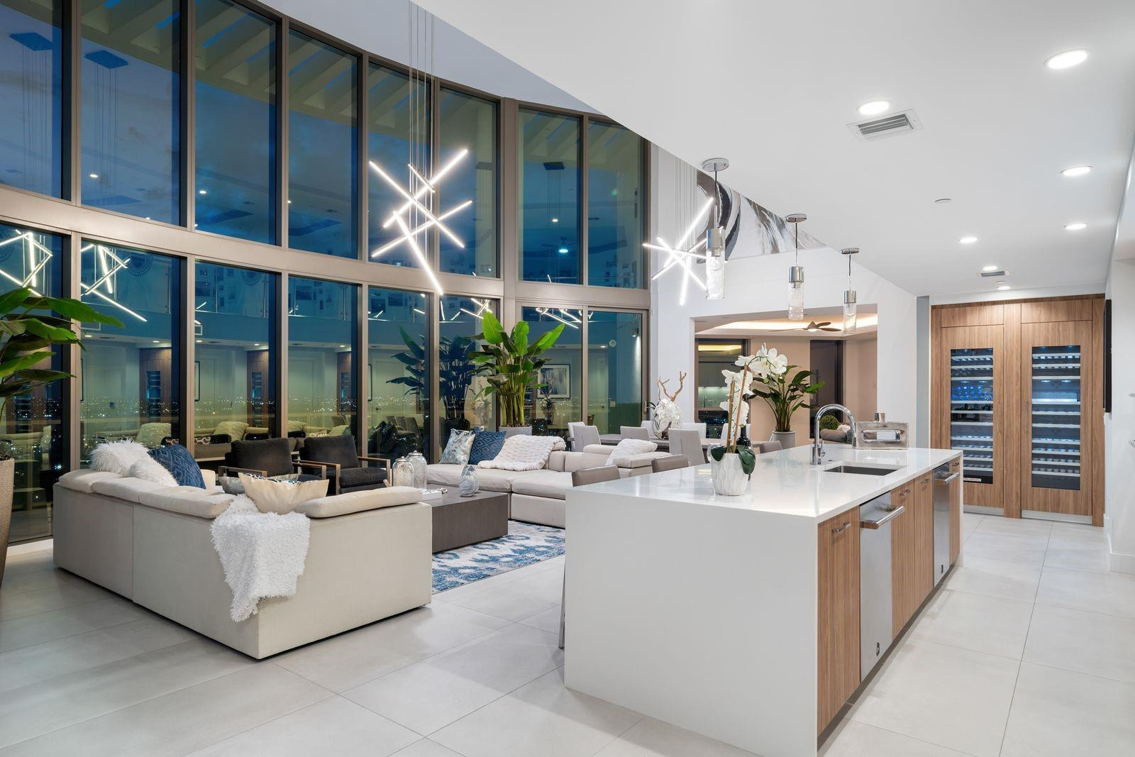 100 Las Olas Condo - Residential