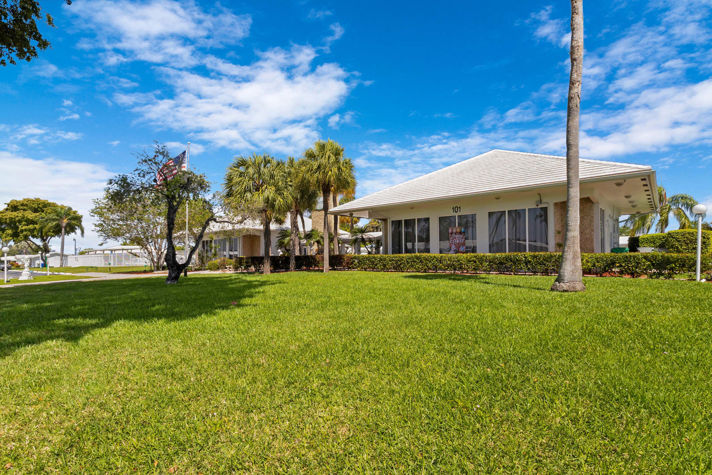 LEISUREVILLE FIRST SEC - Residential