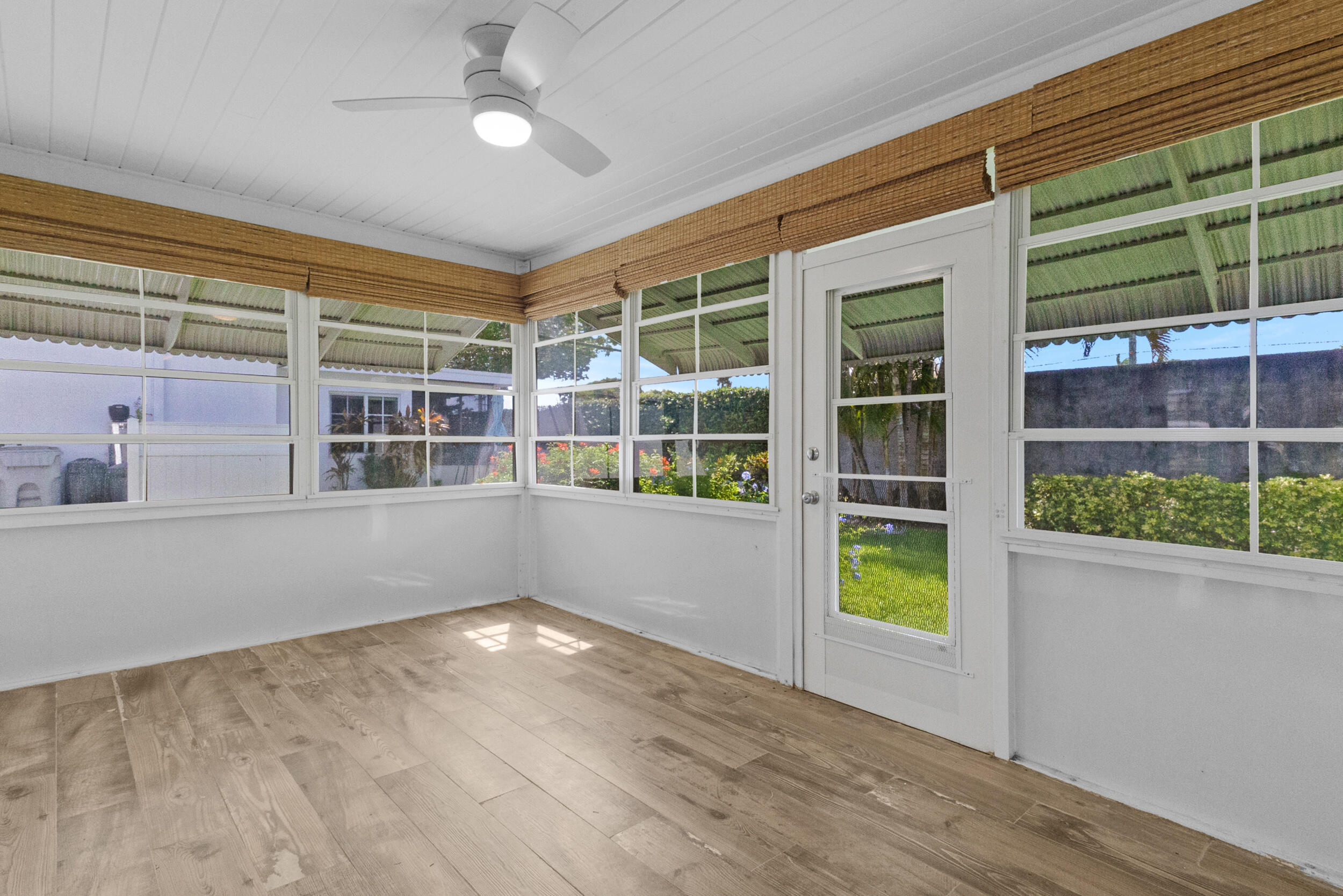 LEISUREVILLE FIRST SEC - Residential