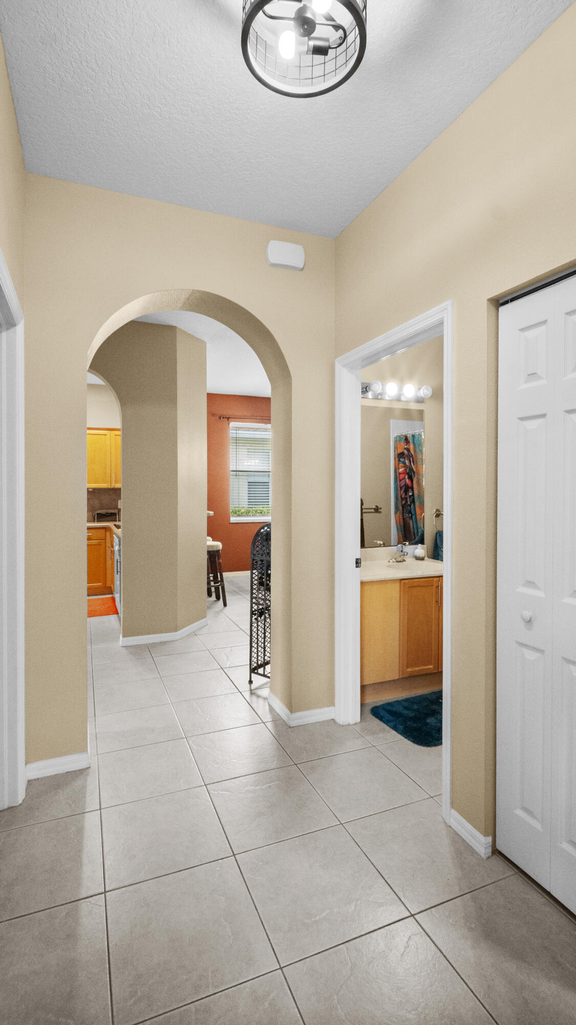 LAKEFOREST POINTE - Residential Lease