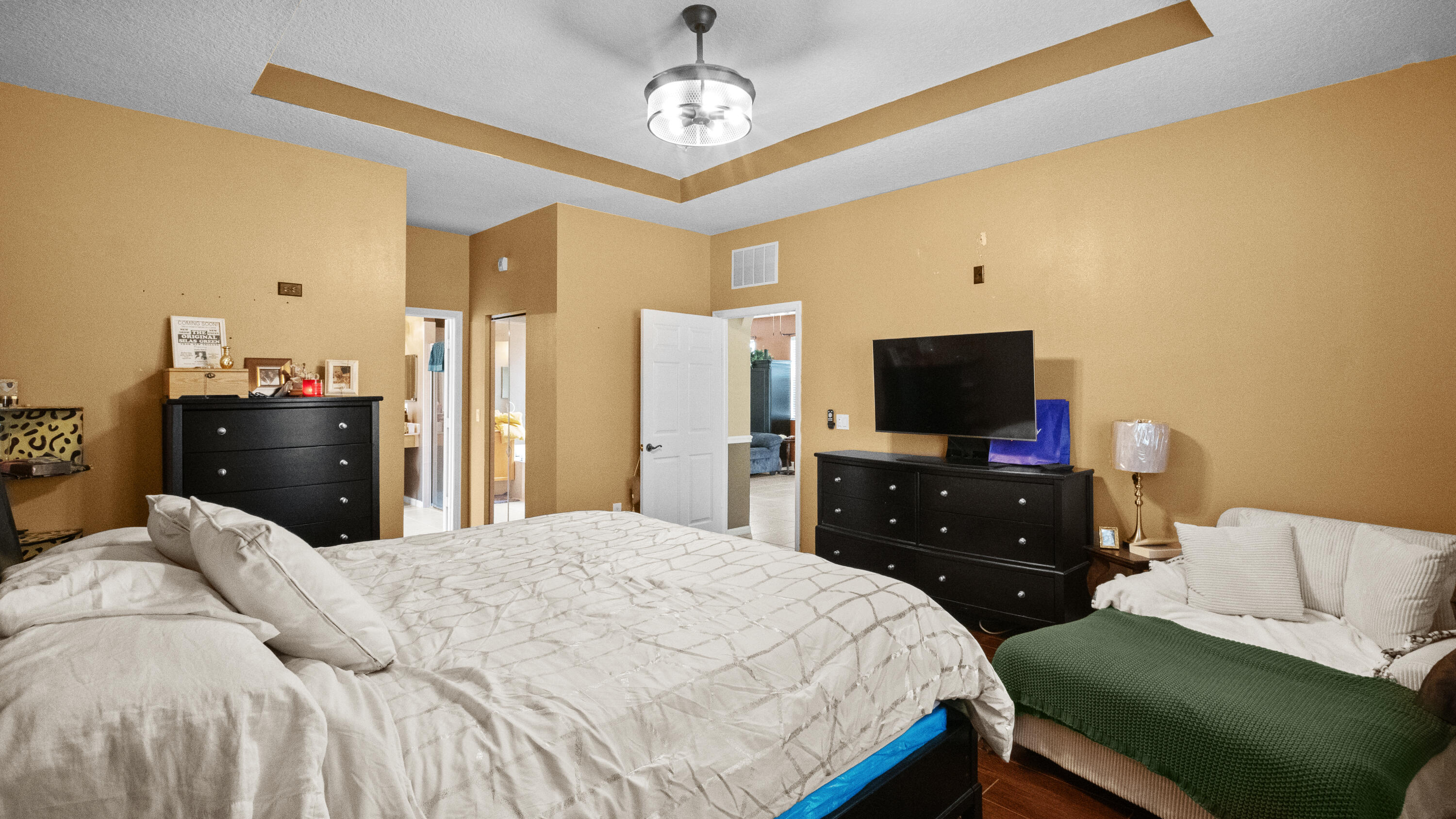 LAKEFOREST POINTE - Residential Lease