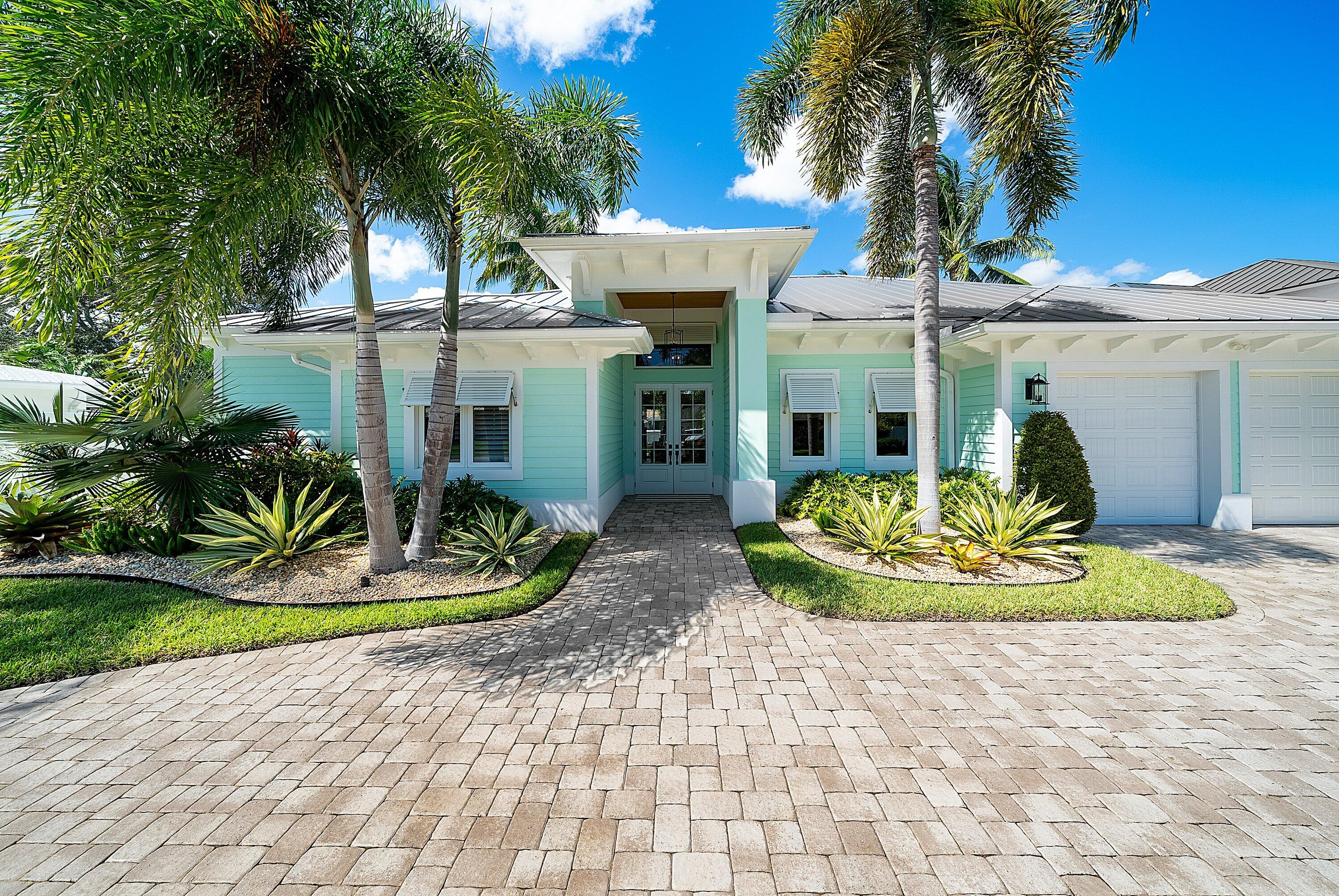 RIO VISTA OF ISLAND SHORES - Residential
