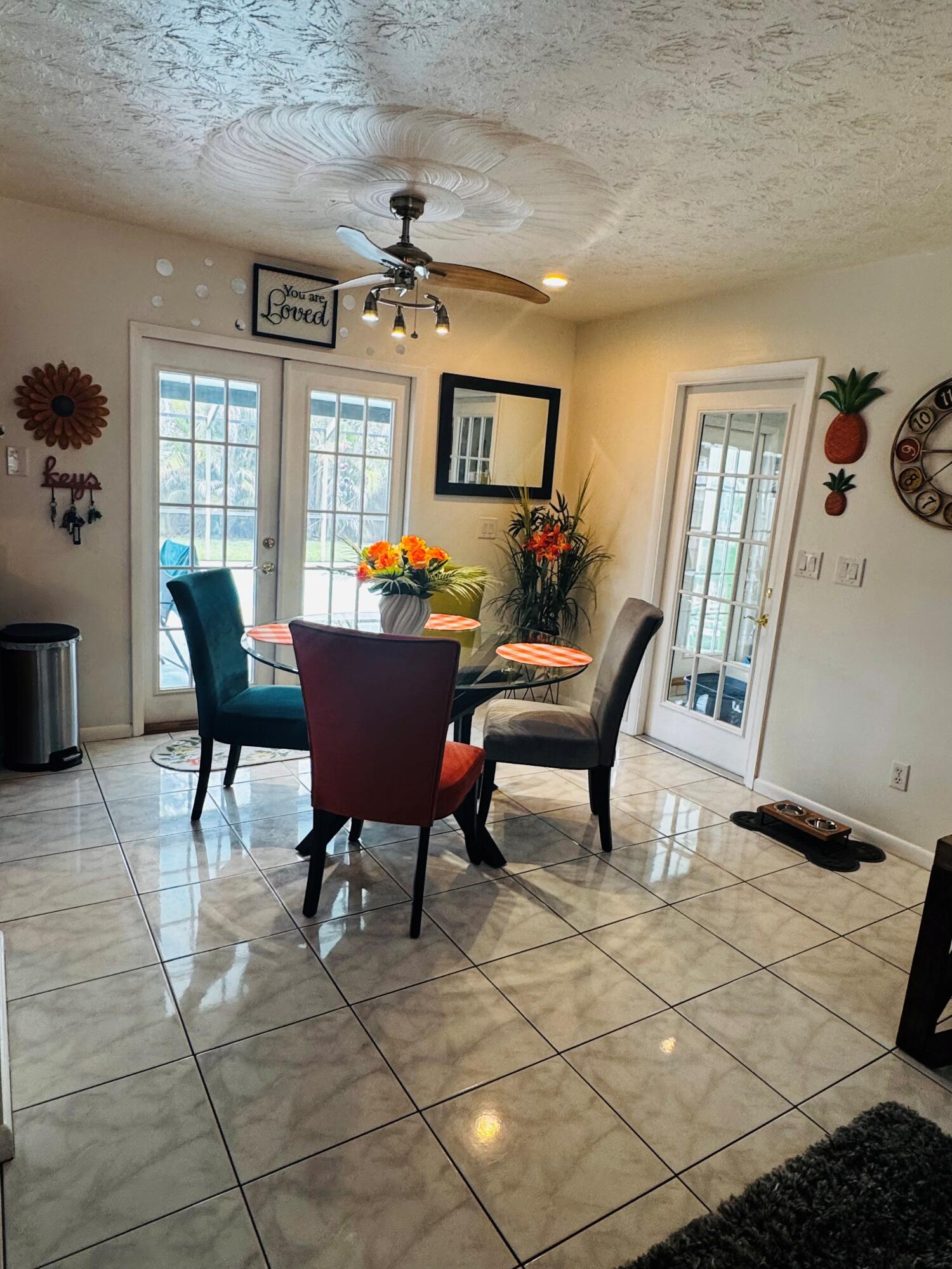 CORAL GARDENS - Residential