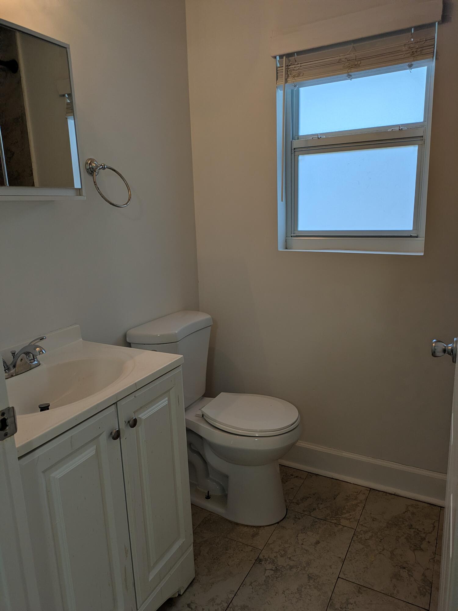 CORAL SPRINGS VILLAGE GREEN - Residential Lease