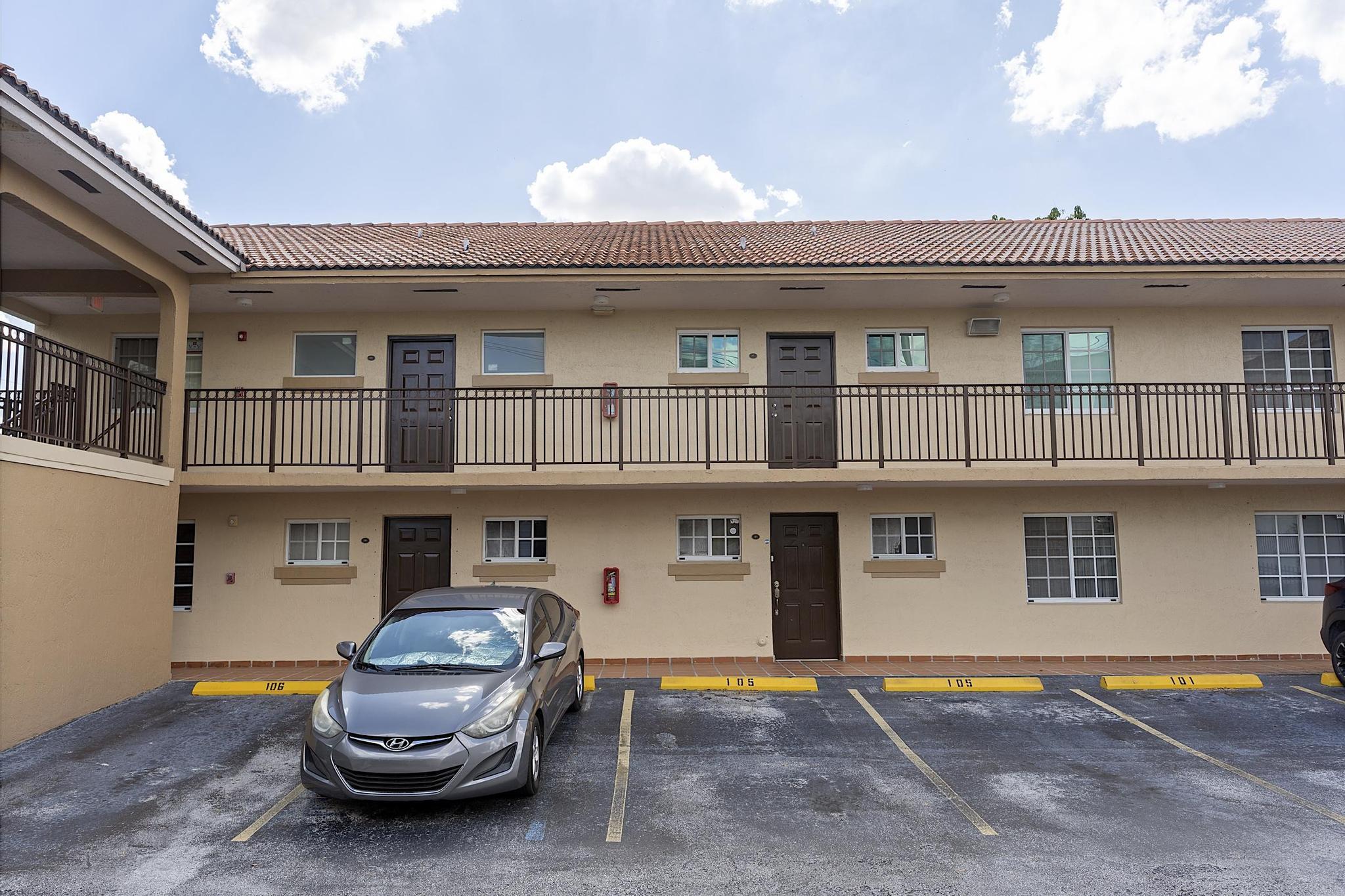 EAST VISTA CONDO - Residential