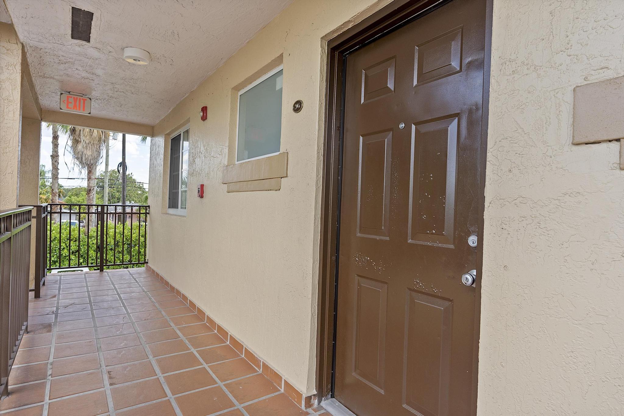 EAST VISTA CONDO - Residential
