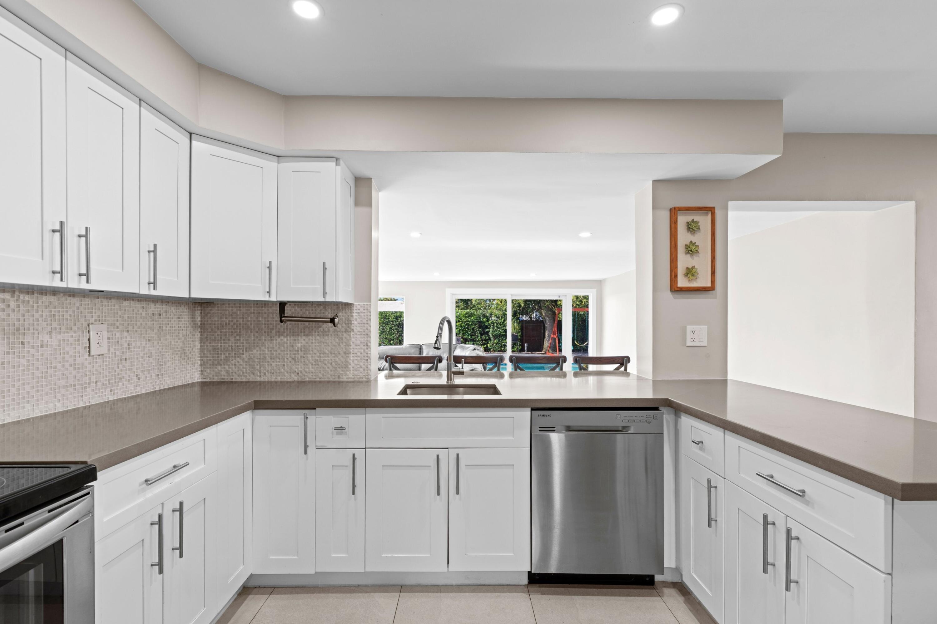 NORWOOD - Residential