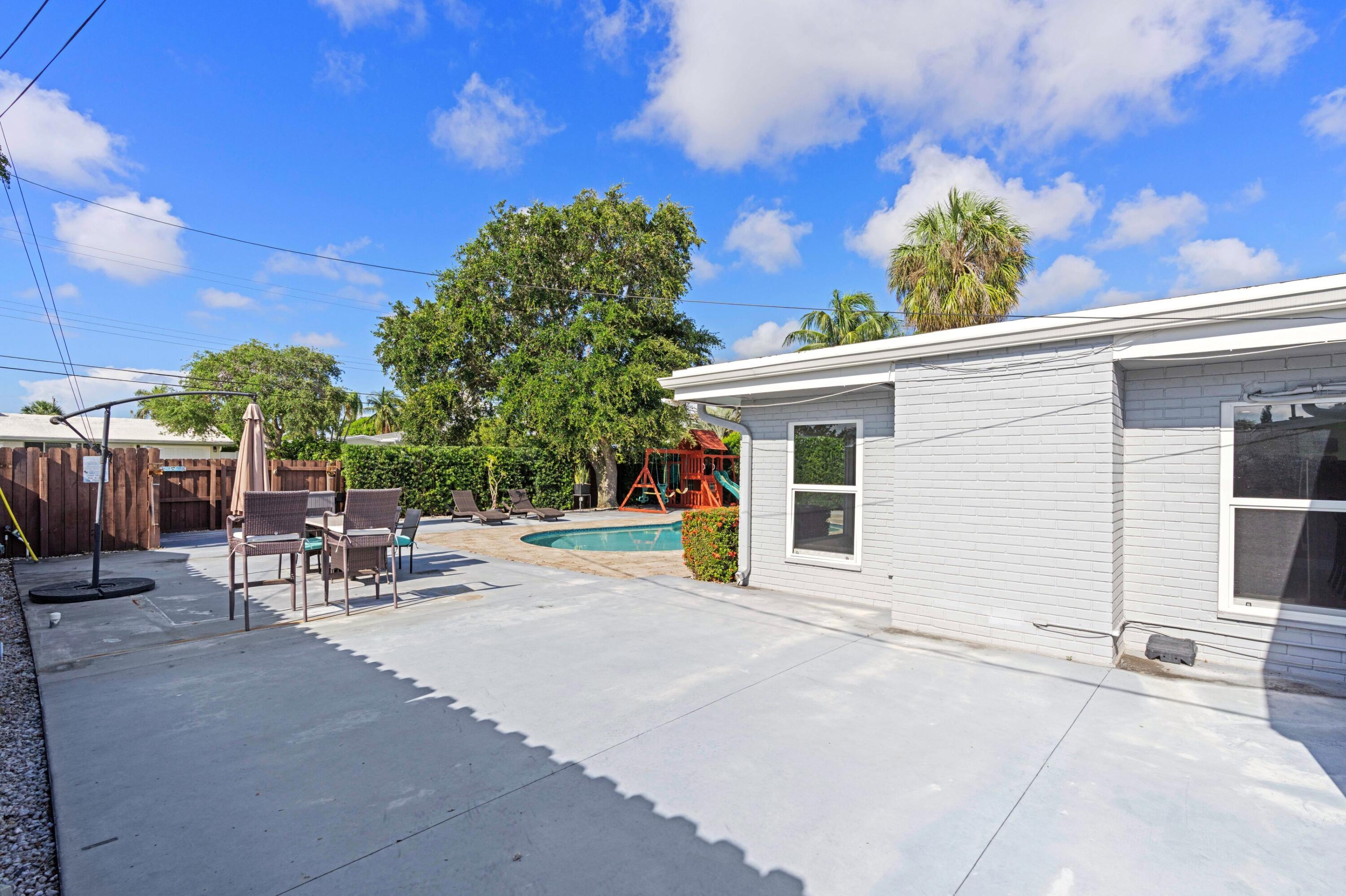 NORWOOD - Residential