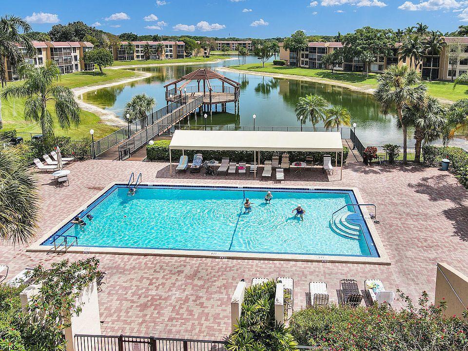 ROYAL PARK GARDENS II-D CONDO - Residential