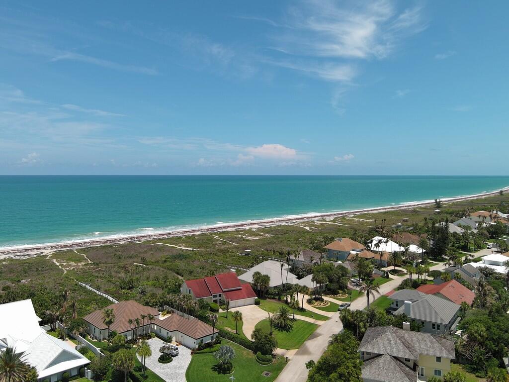CASTAWAY COVE WAVE V - Residential