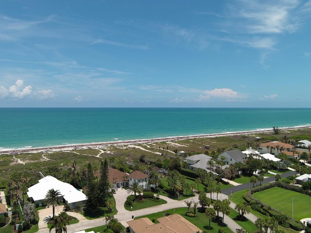 CASTAWAY COVE WAVE V - Residential