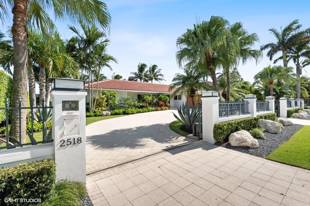 LAGUNA ISLE 40-1 B - Residential