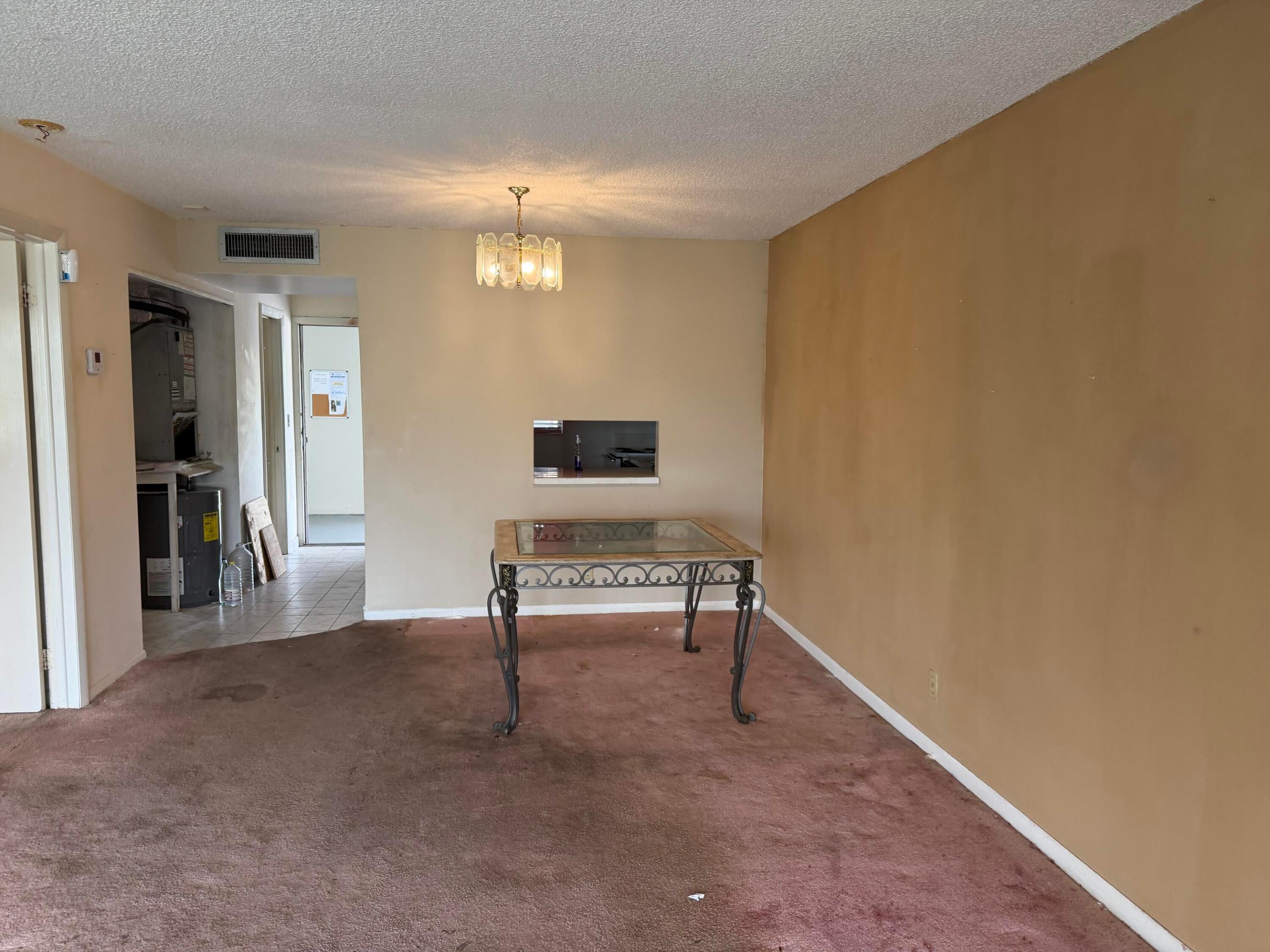 LAUDERDALE OAKS CONDO XIX - Residential