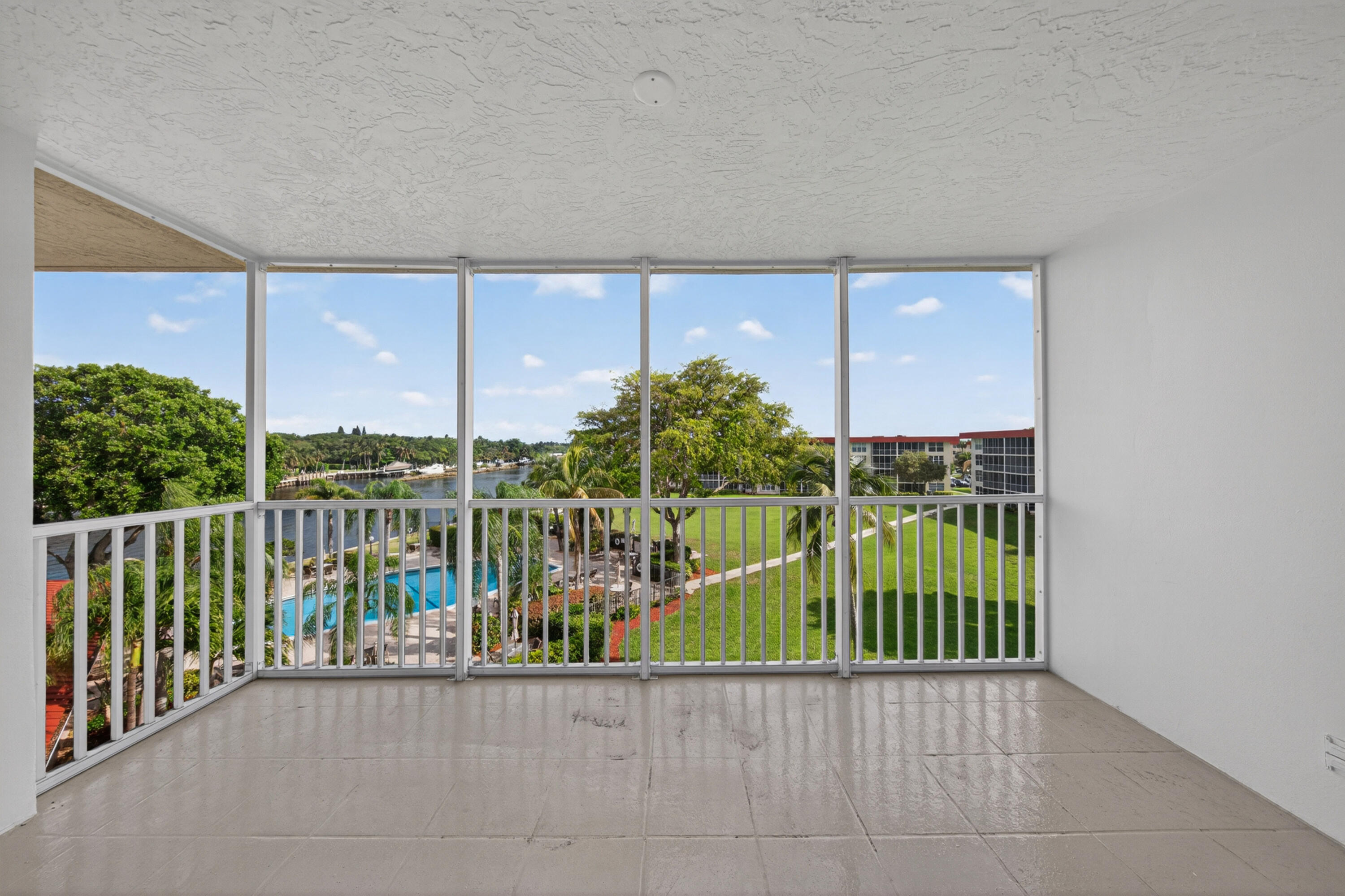 Palm Aire at Coral Key - Residential