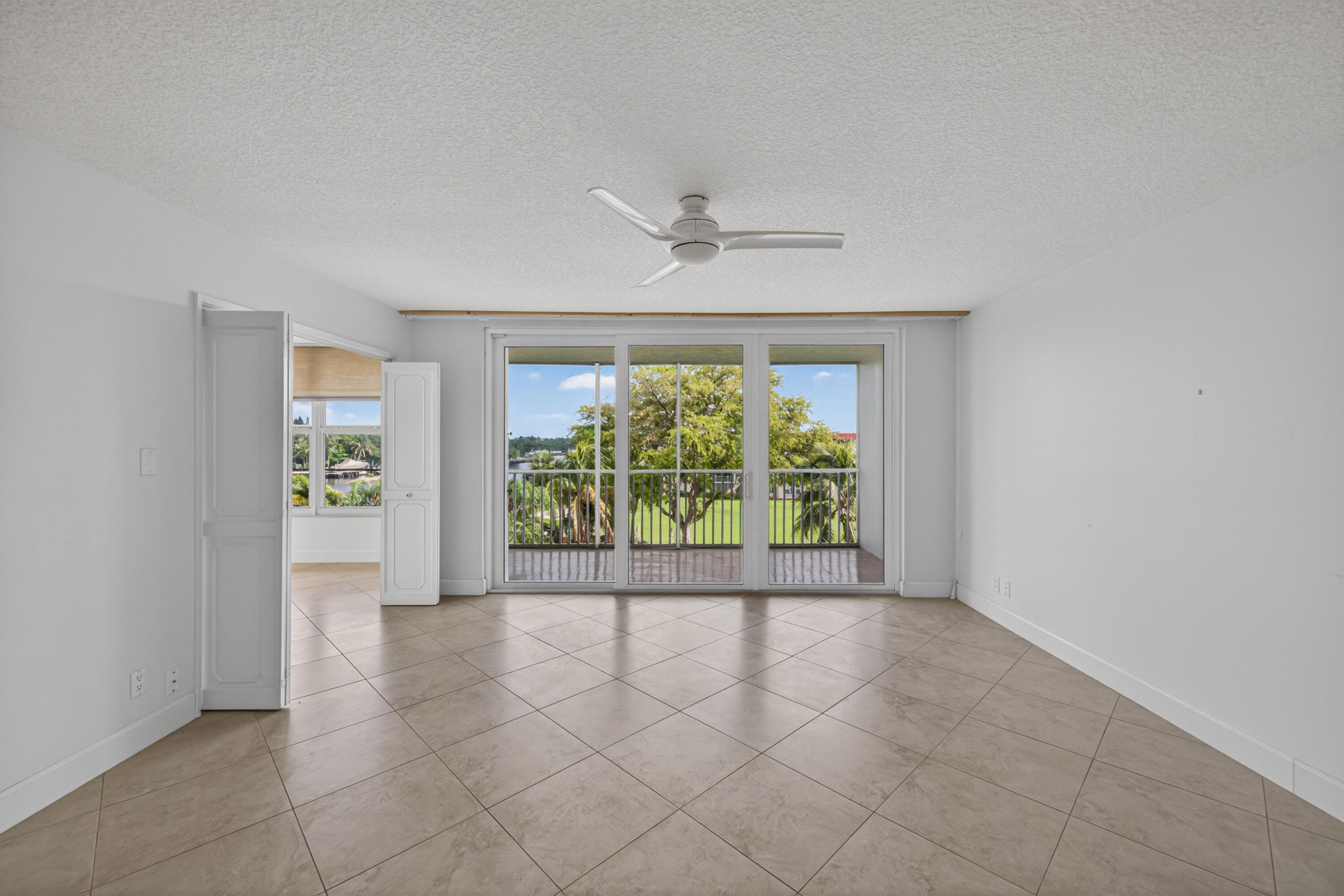 Palm Aire at Coral Key - Residential
