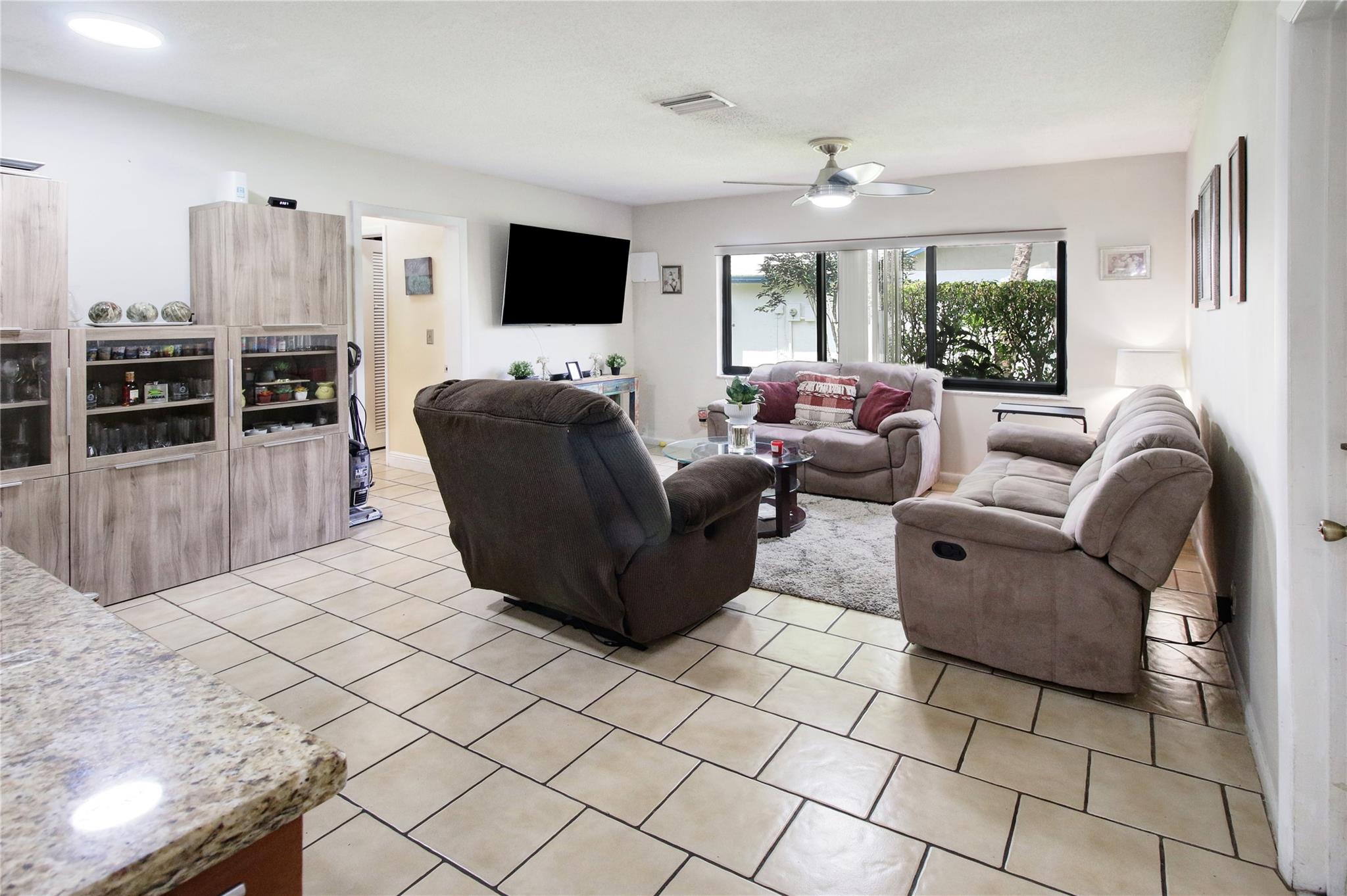 Ramblewood 76-49 B - Residential