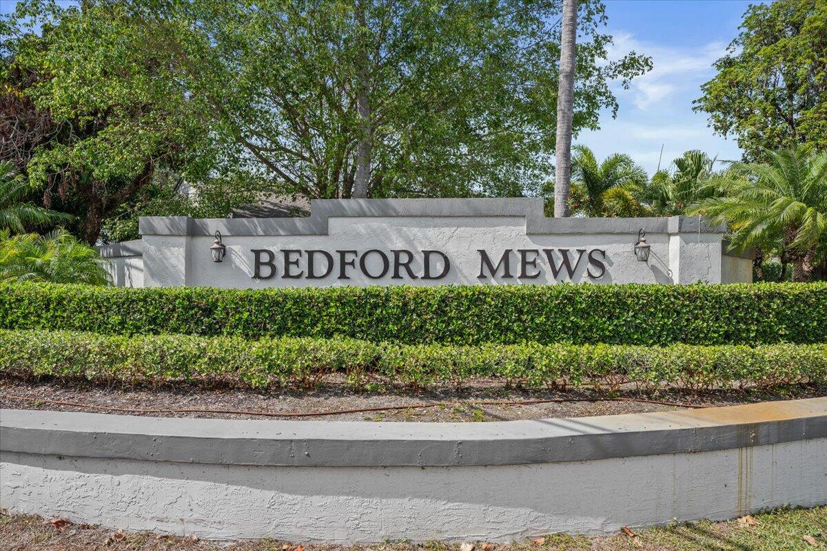 BEDFORD MEWS AT WELLINGTON - Residential