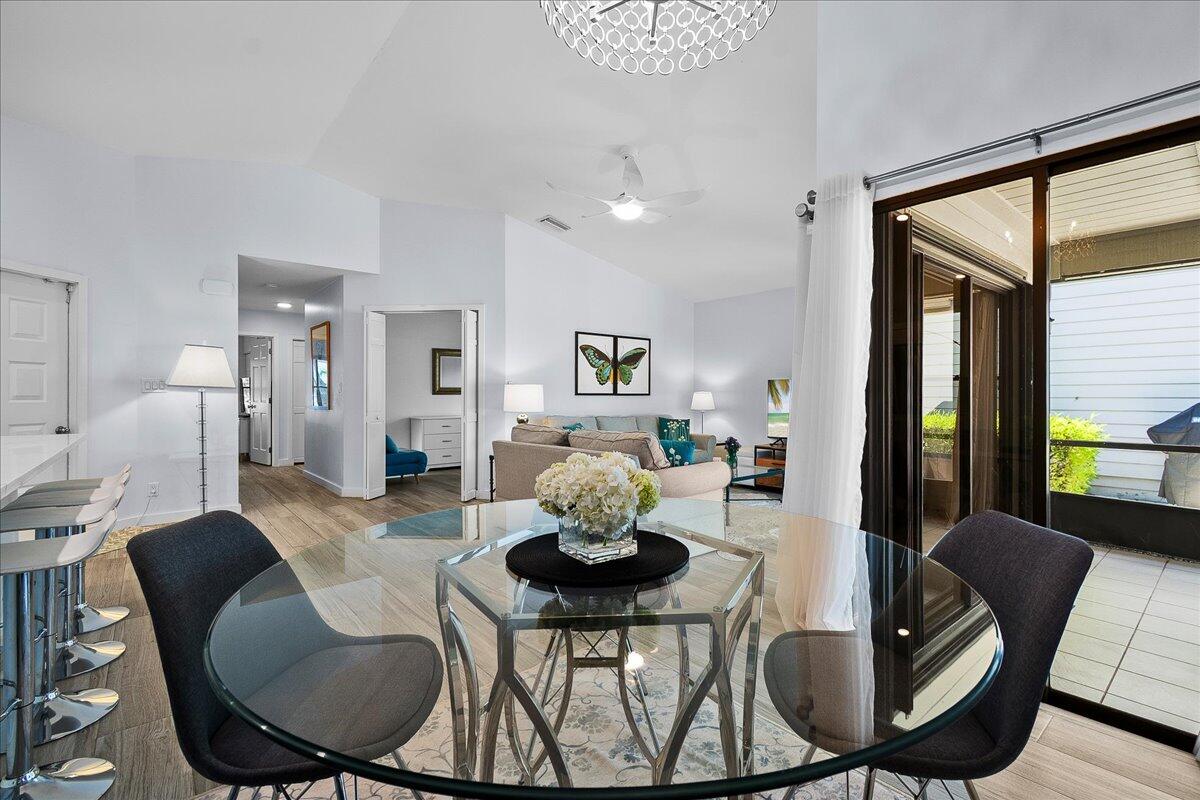 BEDFORD MEWS AT WELLINGTON - Residential