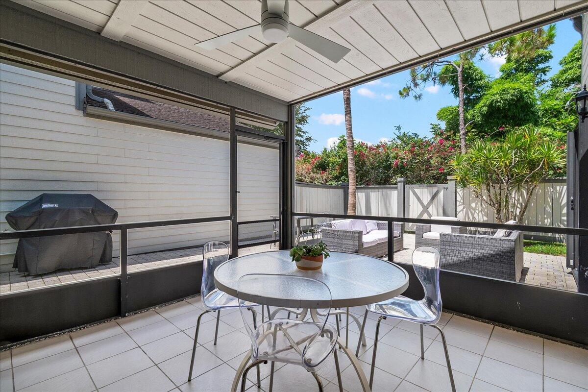 BEDFORD MEWS AT WELLINGTON - Residential