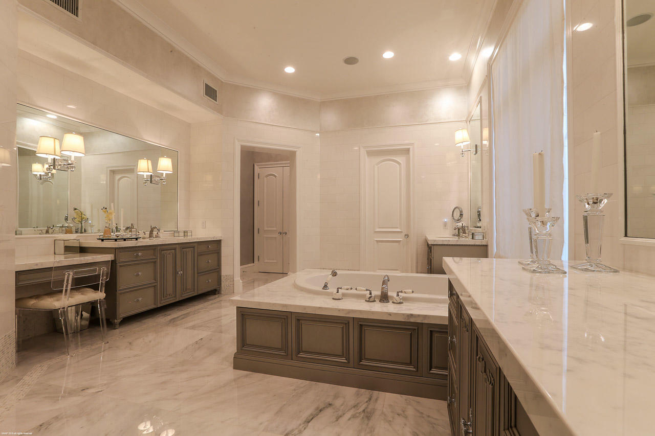 Admirals Cove - Residential