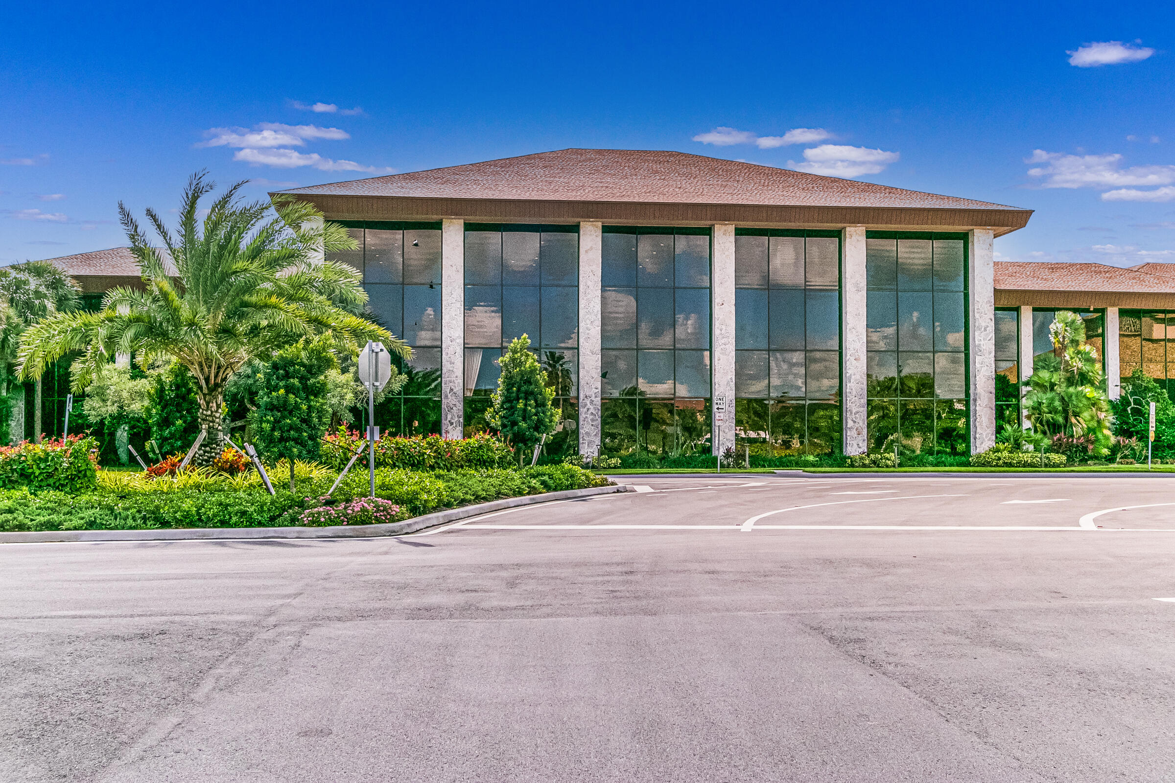 HAWTHORNE AT CENTURY VILLAGE - Residential