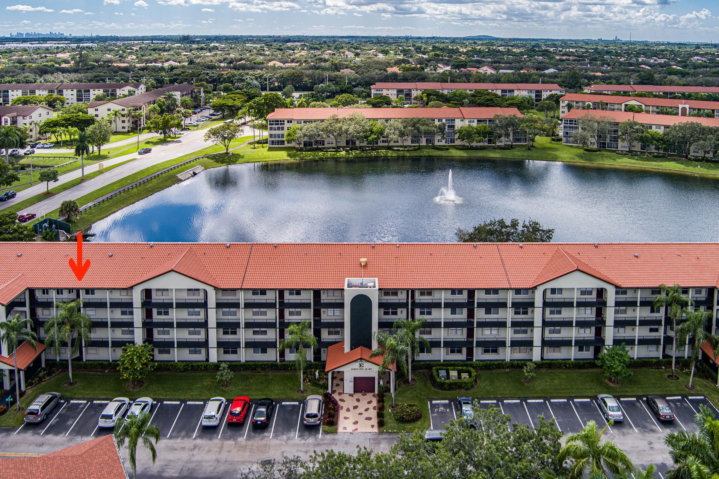 HAWTHORNE AT CENTURY VILLAGE - Residential