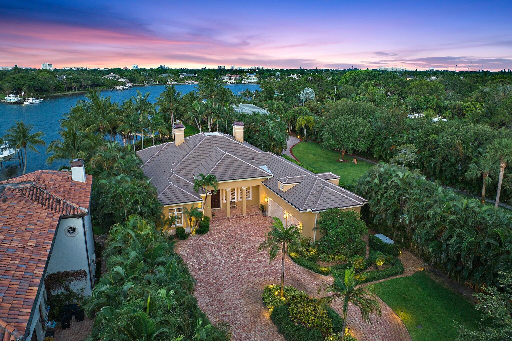 Country Club Point - Residential
