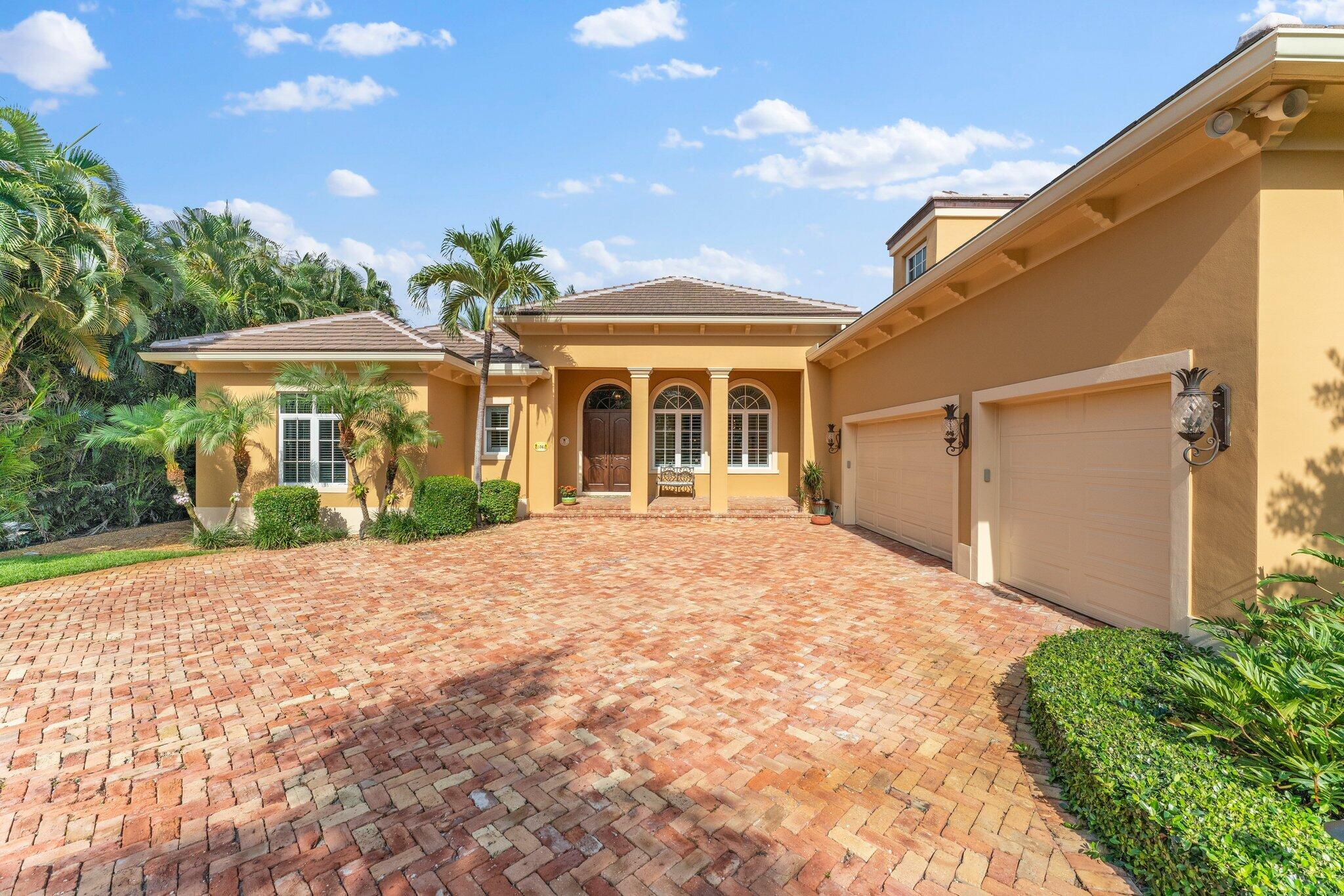 Country Club Point - Residential